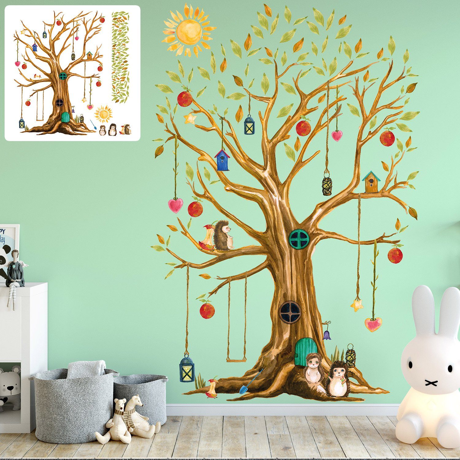 Sunnywall Wandtattoo XXL Wandtattoo Baumhaus Baum Igel Sunnywall EXKLUSIV Set verschiedene Motive, Kinderzimmer Aufkleber bunt Wanddeko