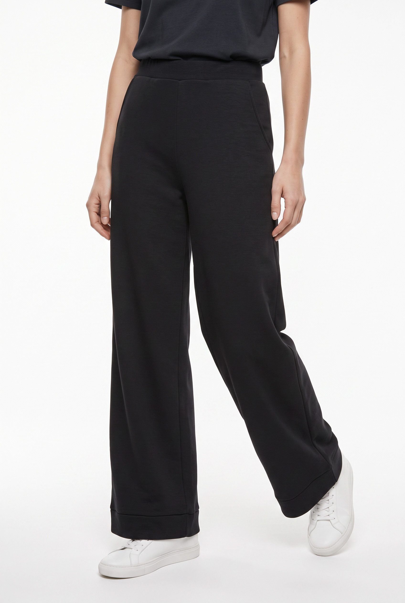Vero Moda Jerseyhose VMHALI HW WIDE PANT JRS Viskosemischung, loose fit