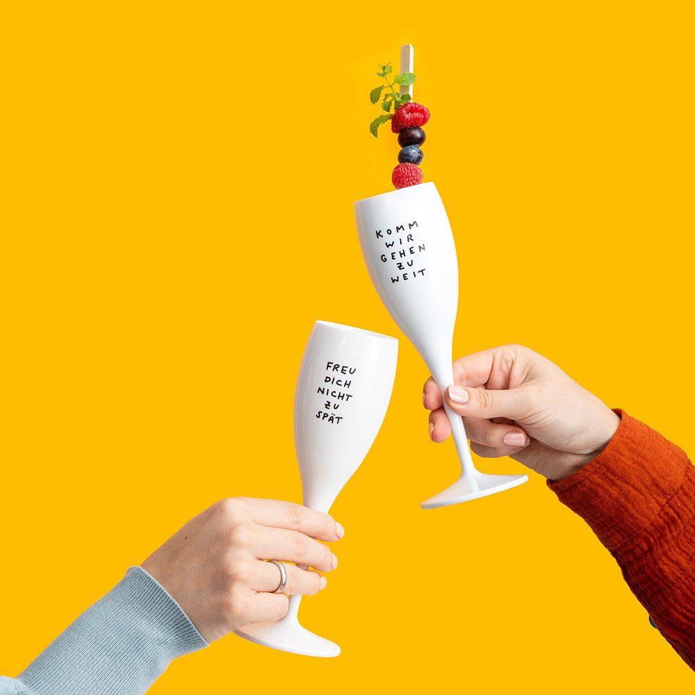 KOZIOL Sektglas CHEERS No. 1 SPRUCHREIF Glas 100 ml mit Druck, 4 Motive, 4-tlg., Kunststoff, spülmaschinengeeignet