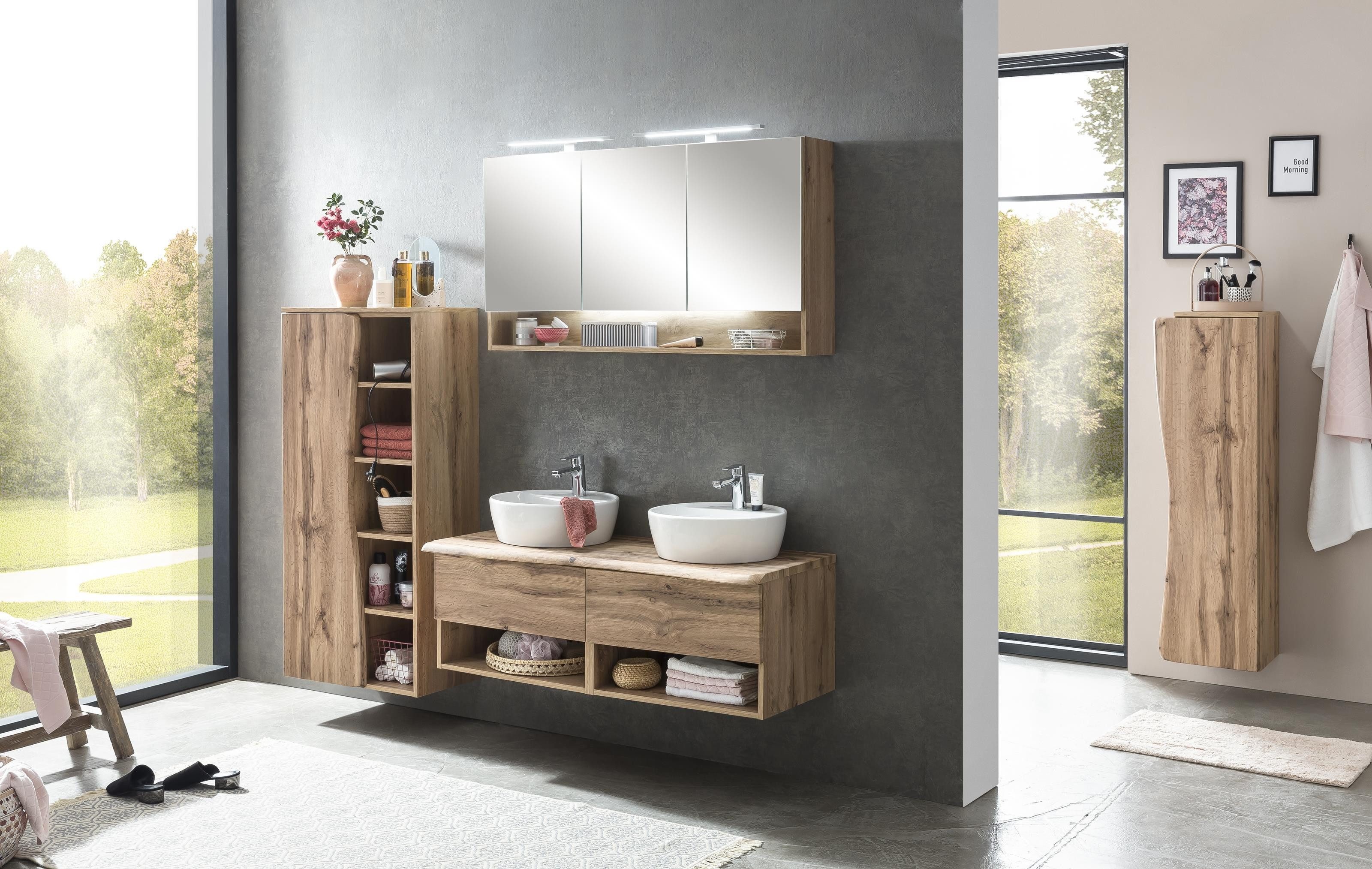 HELD MÖBEL Badezimmerspiegelschrank in wotaneiche mit 3 Türen und 6 Einlegeböden (B/H/T: 120x64x20 cm)