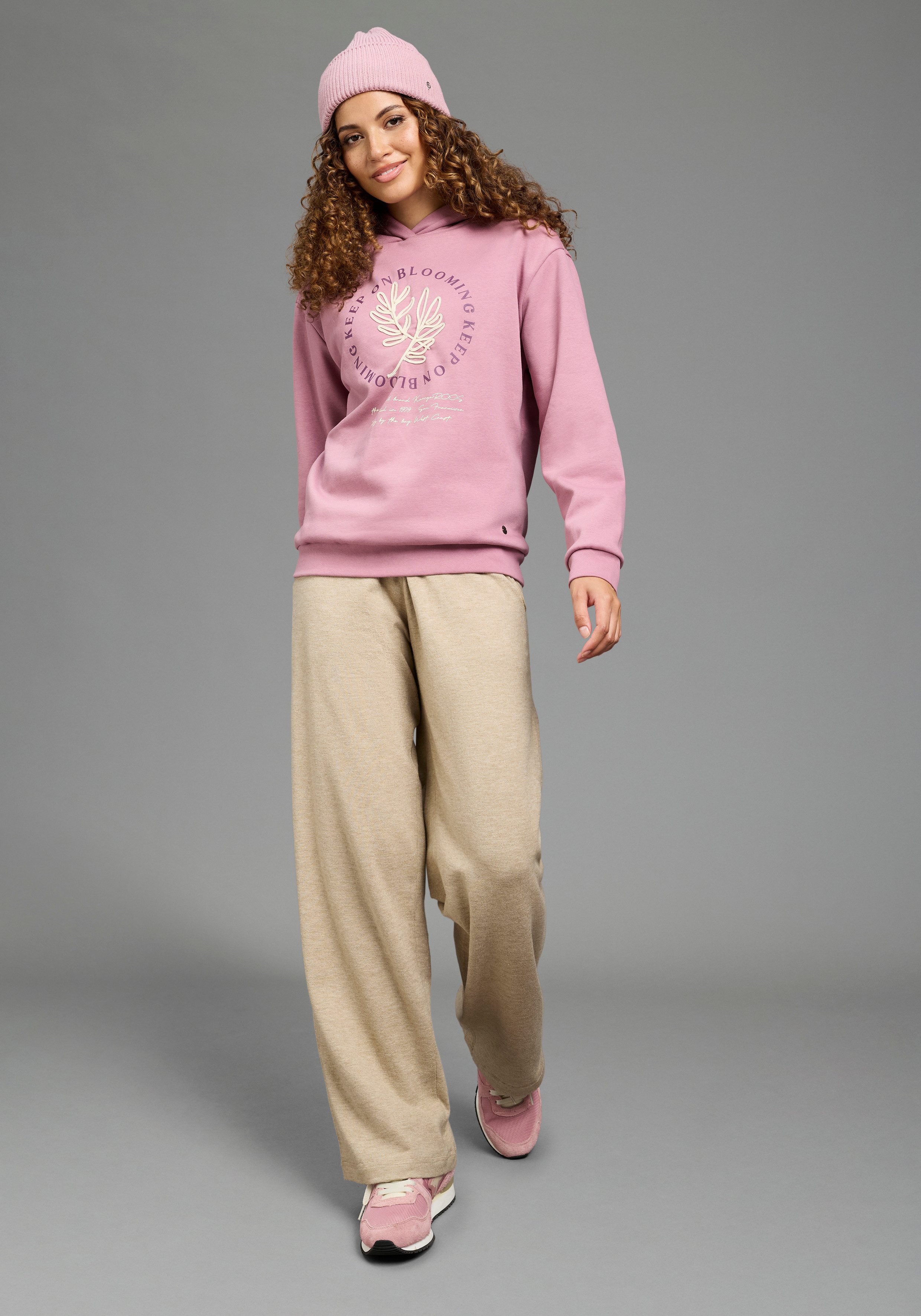 Zum Outfit 12
