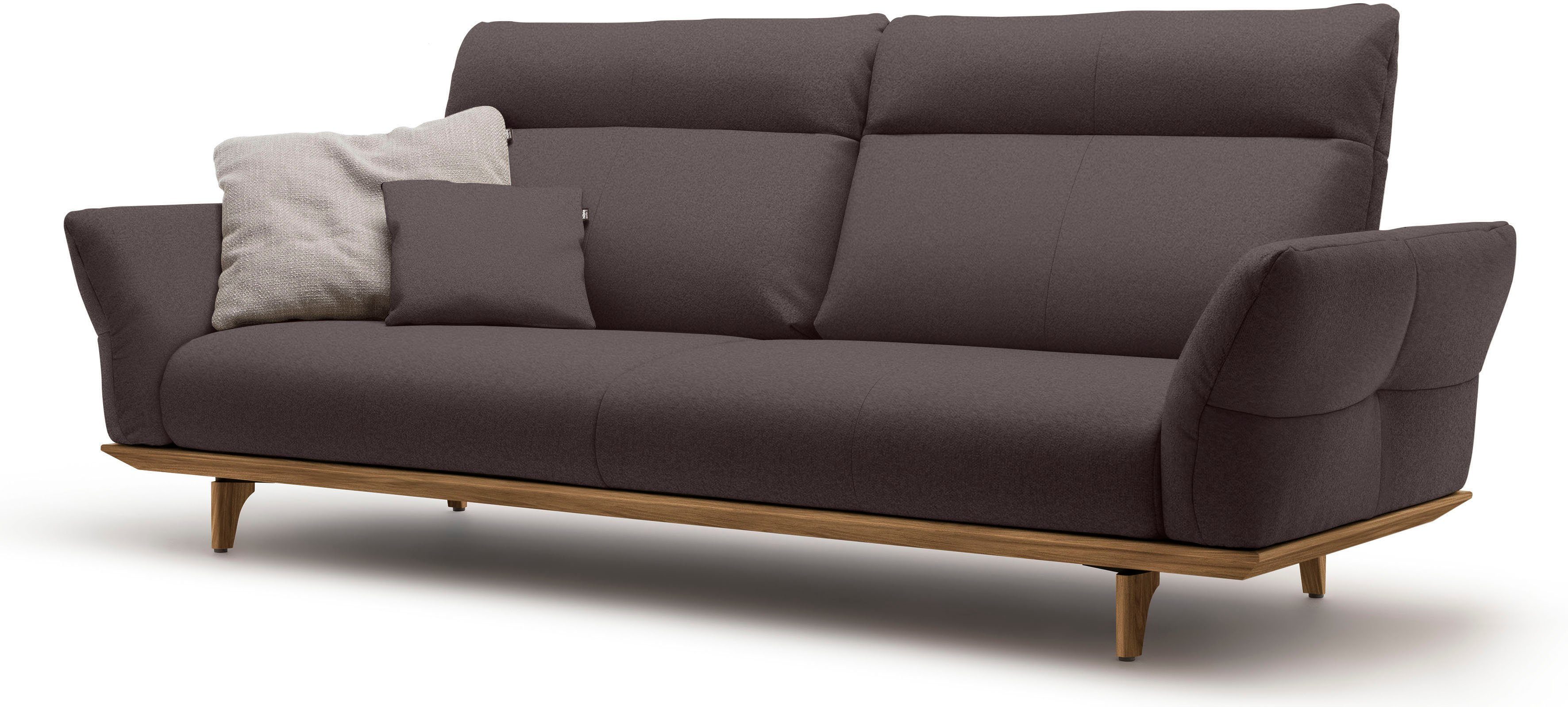 hülsta sofa 3,5-Sitzer hs.460, Sockel und 228 cm Füße Nussbaum, in Breite