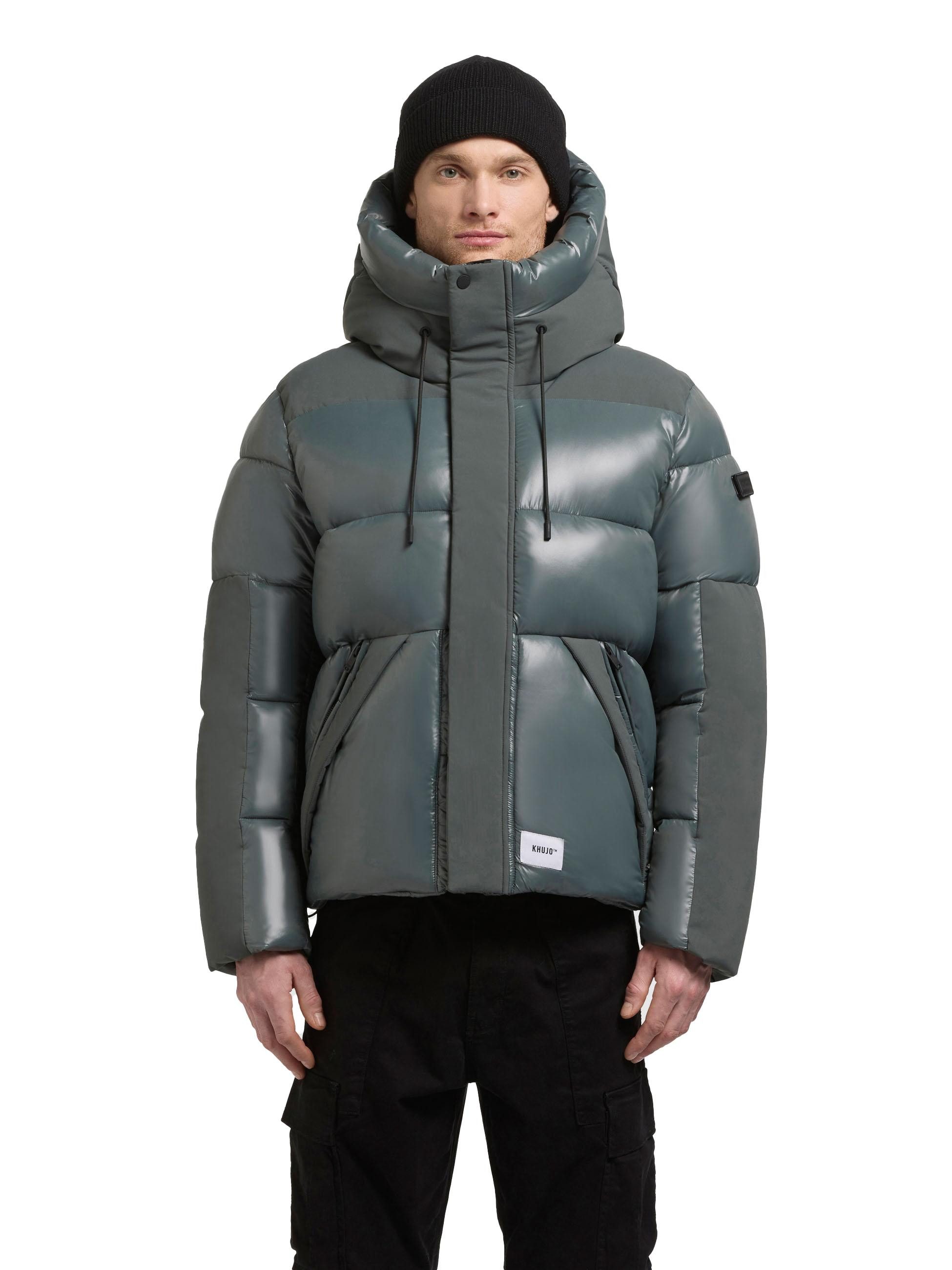 khujo Steppjacke Alst Schimmernde Herren Jacke mit innenliegenden Rucksack- günstig online kaufen