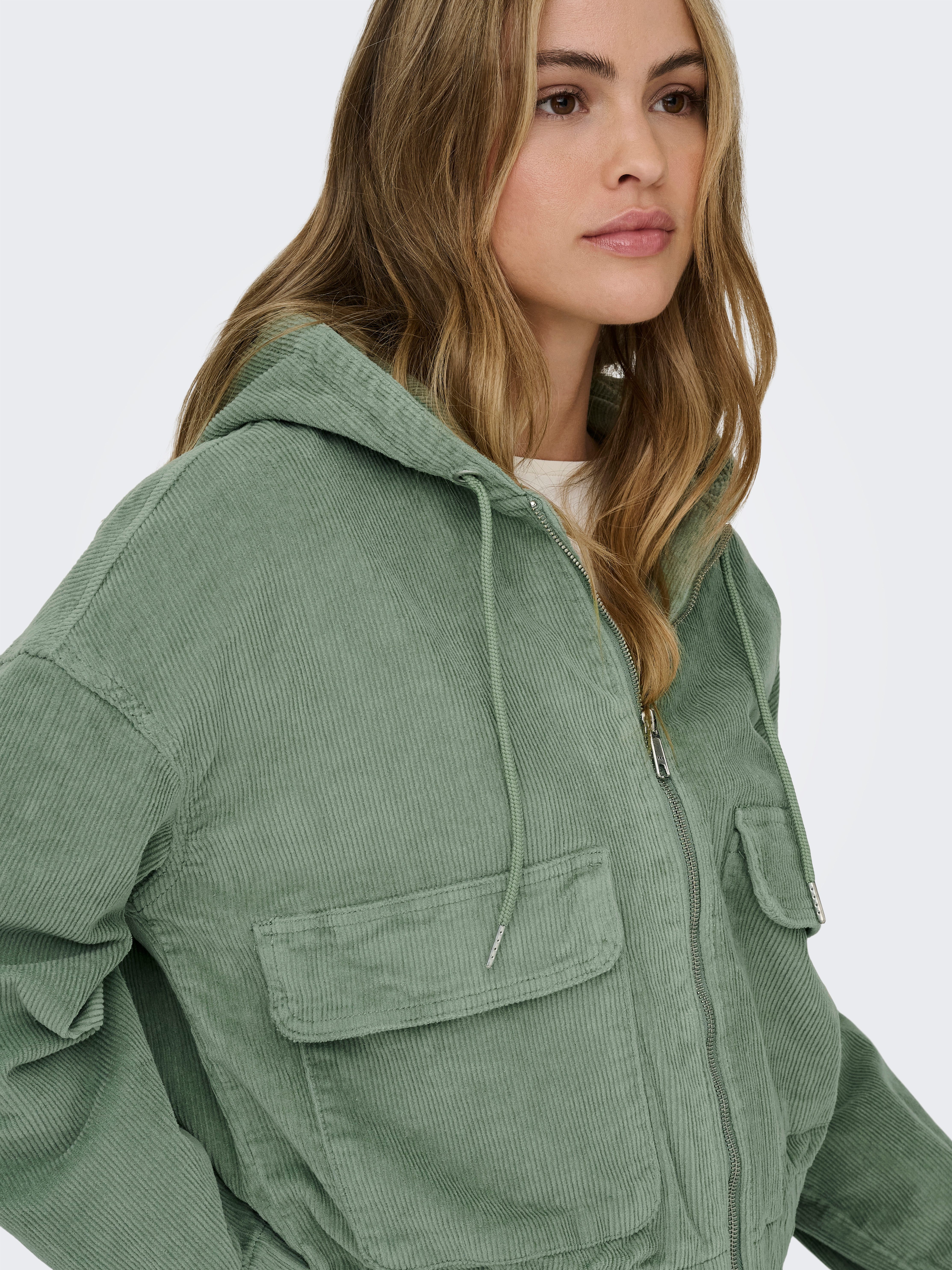 ONLY Cordjacke ONLKENZIE L/S CORD JACKET PNT NOOS Baumwollmischung, Kapuze mit Kordelzug