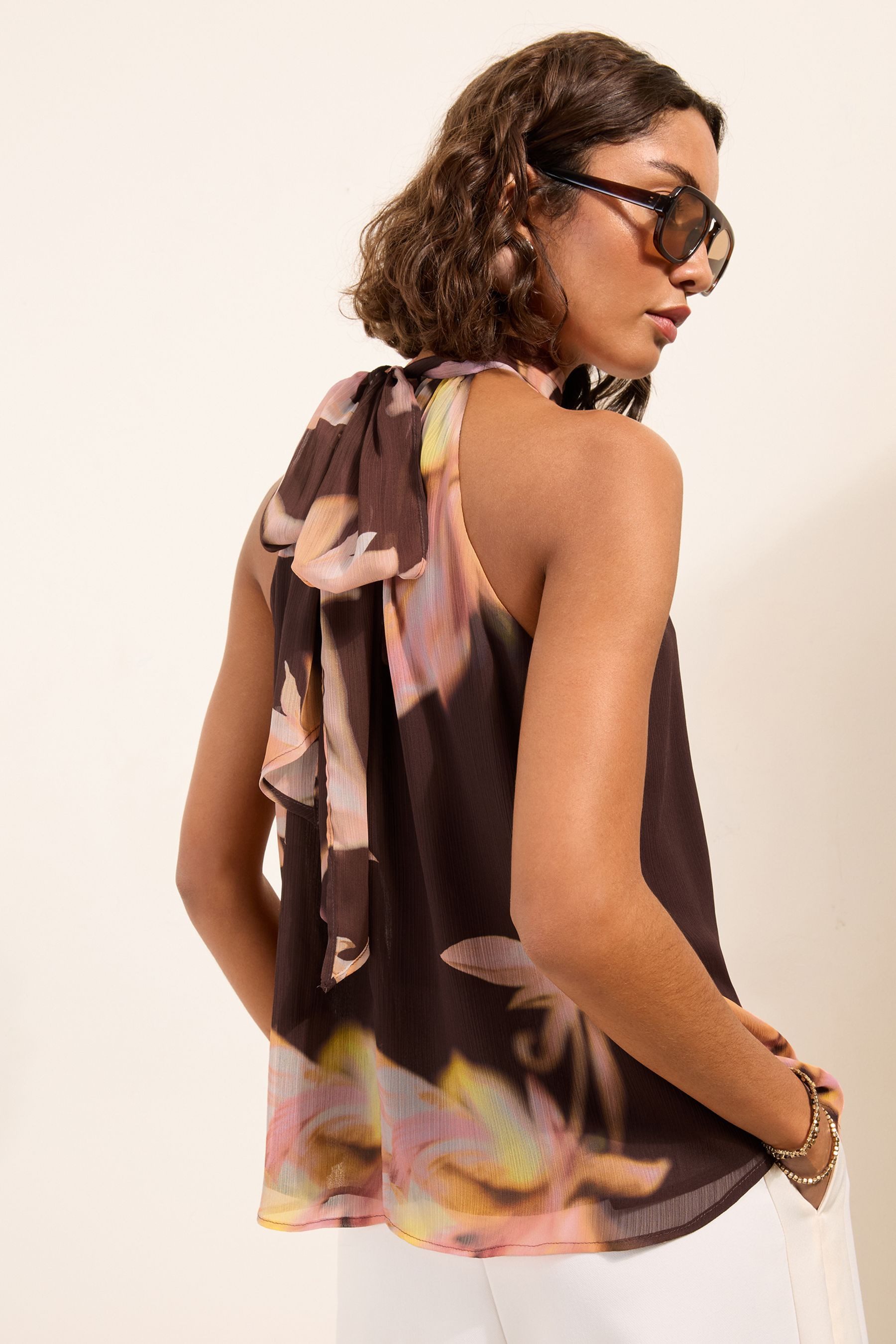 Friends Like These Neckholdertop Friends Like These Neckholderbluse aus Chiffon (1-tlg)