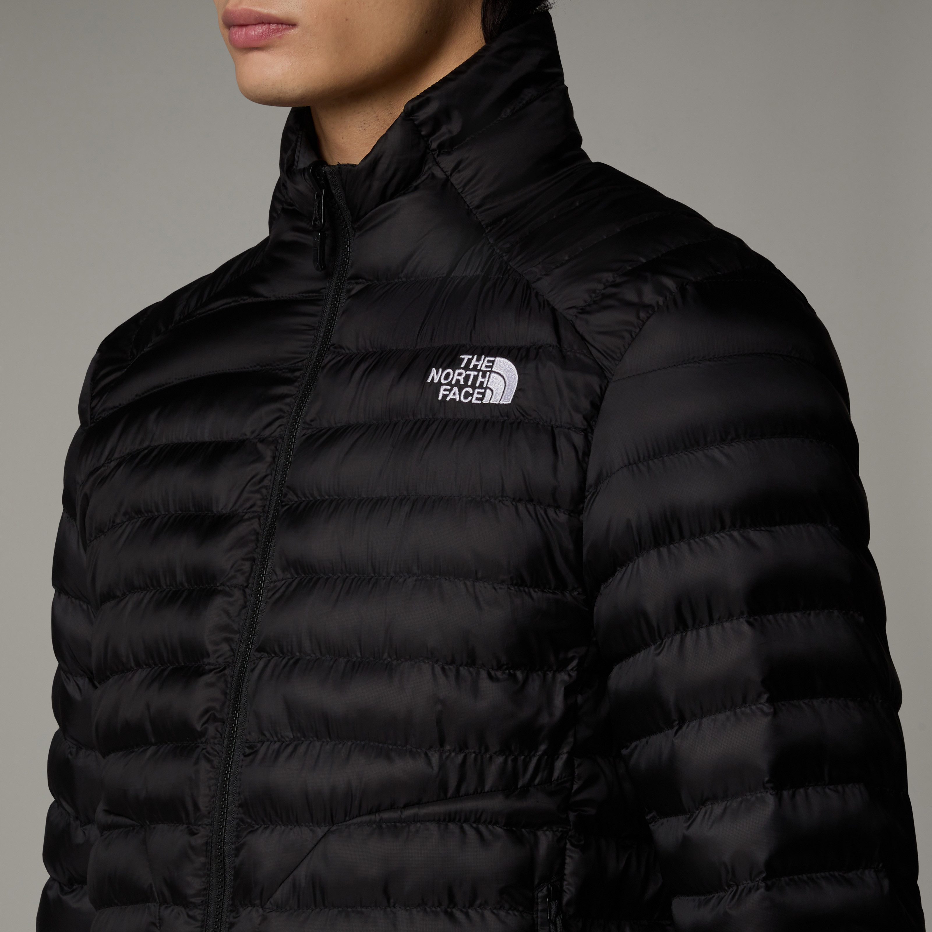 The North Face Steppjacke M HUILA SYNTHETIC JACKET wasserabweisend, mit synthetischer Füllung, aus Polyester