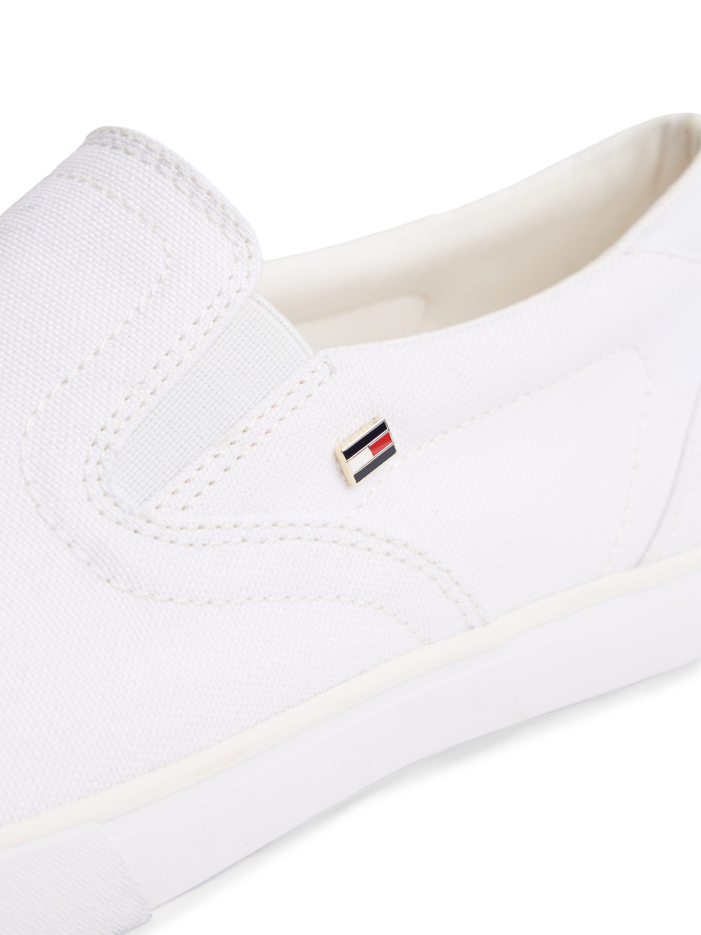 Tommy Hilfiger TH LOW PROFILE SLIP ON Slipper Freizeitschuh, Loafer, Slipper mit edlem Logoemblem