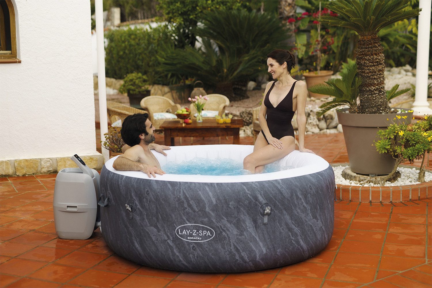 Bestway Whirlpool LAY-Z-SPA® Boracay AirJet™, (Set, Inkl. App-Steuerung, max. 4 Personen), Ø 180 x 66 cm