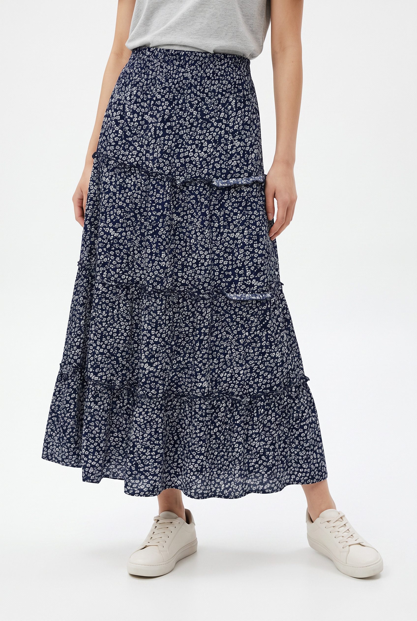 ONLY Maxirock ONLFERNANDA LIFE LAYRED LONG SKIRT NOOS Viskose, gesmoktes Bündchen