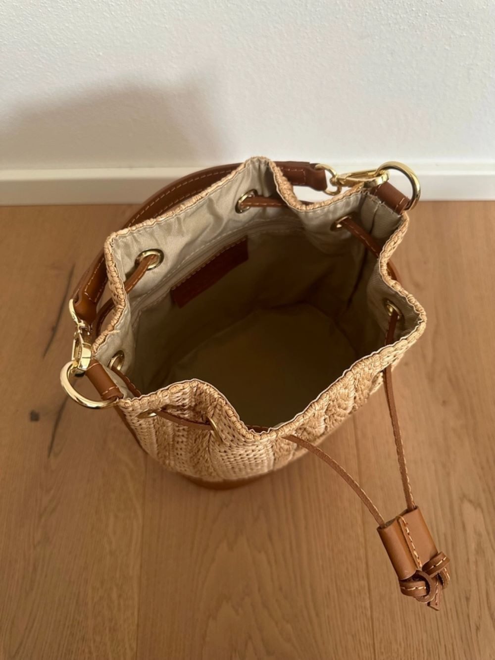 Goodman Design Handtasche Elegante Raffia Bucket-Bag aus Italien, Made in Italy – sorgfältige Verarbeitung und langlebige Qualität – Bild 3 von 3