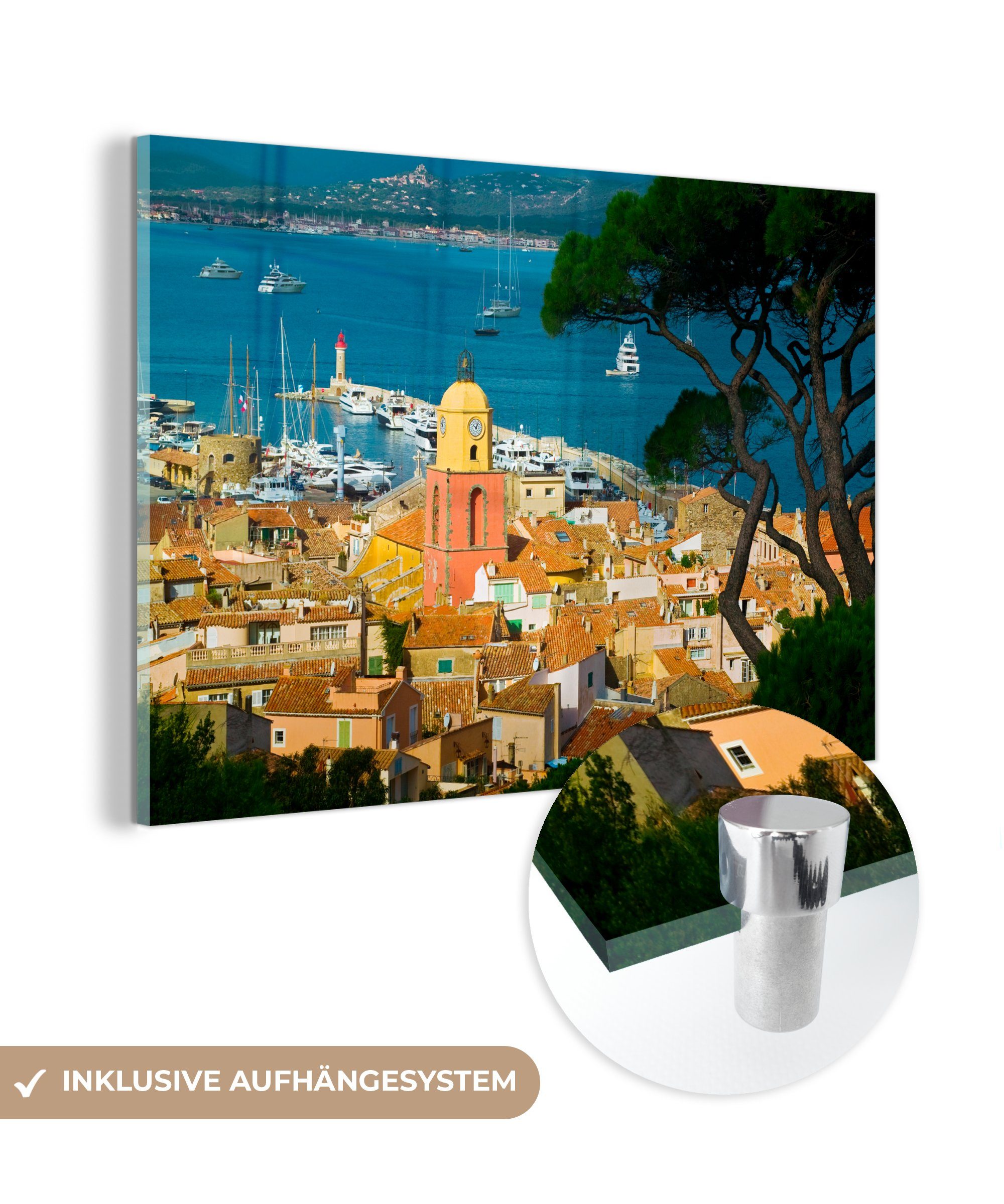 MuchoWow Acrylglasbild Blick auf die französische Hafenstadt Saint-Tropez, (1 St), Acrylglasbilder Wohnzimmer & Schlafzimmer