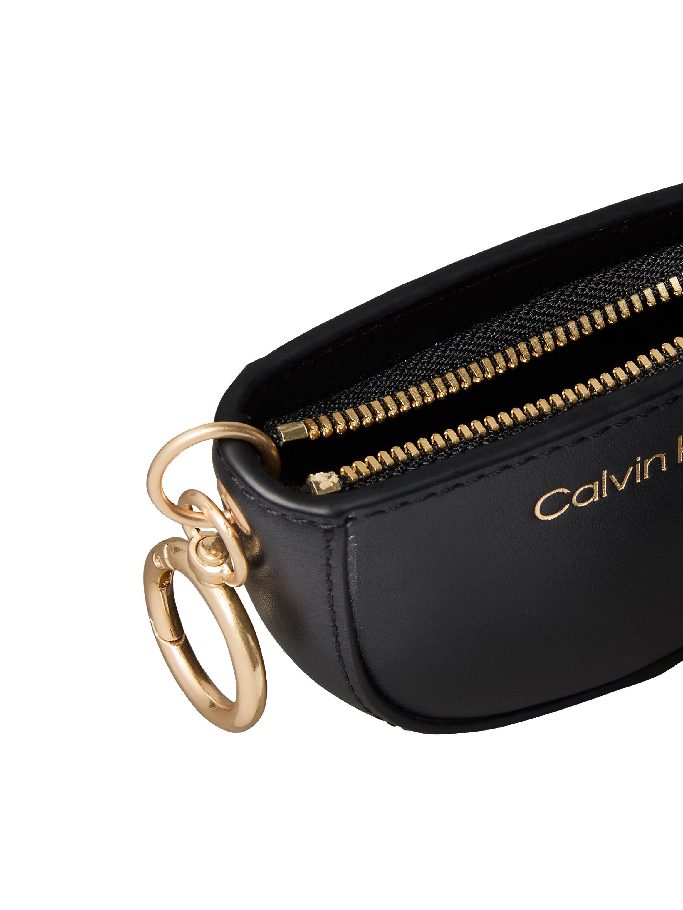 Calvin Klein Taschenanhänger CK EMBOSSED MINI POUCH BAG CHARM Taschenanhänger, Accessoires, Taschen Charm, Bag Charm mit CK-Logo – Bild 3 von 3