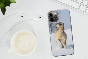 MuchoWow Handyhülle Laufendes Fjordpferd im Schnee, Handyhülle Apple iPhone 12 Pro Max, Smartphone-Bumper, Print, Handy