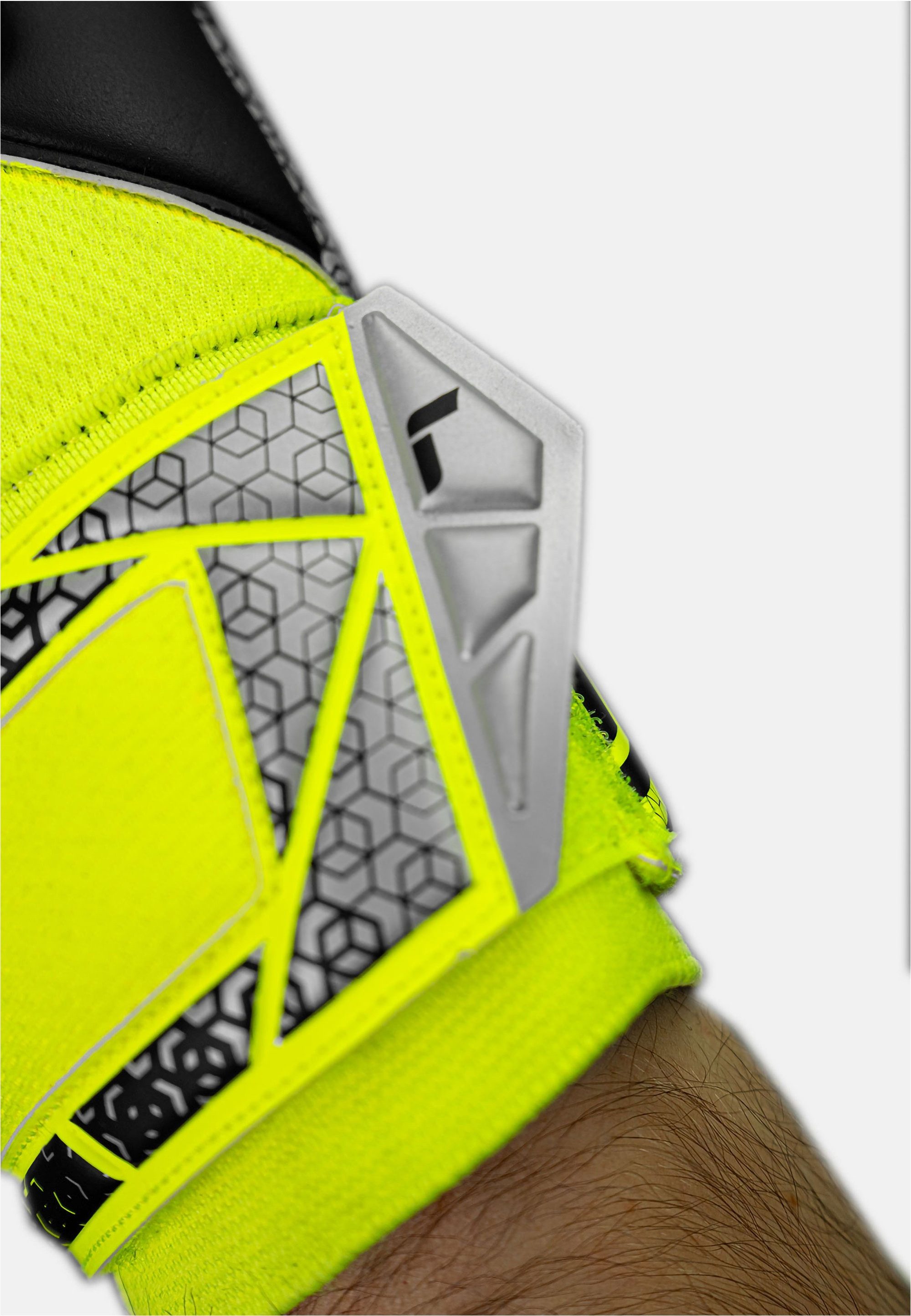 Reusch Torwarthandschuhe Attrakt Freegel Silver Junior mit Evolution Negative Cut