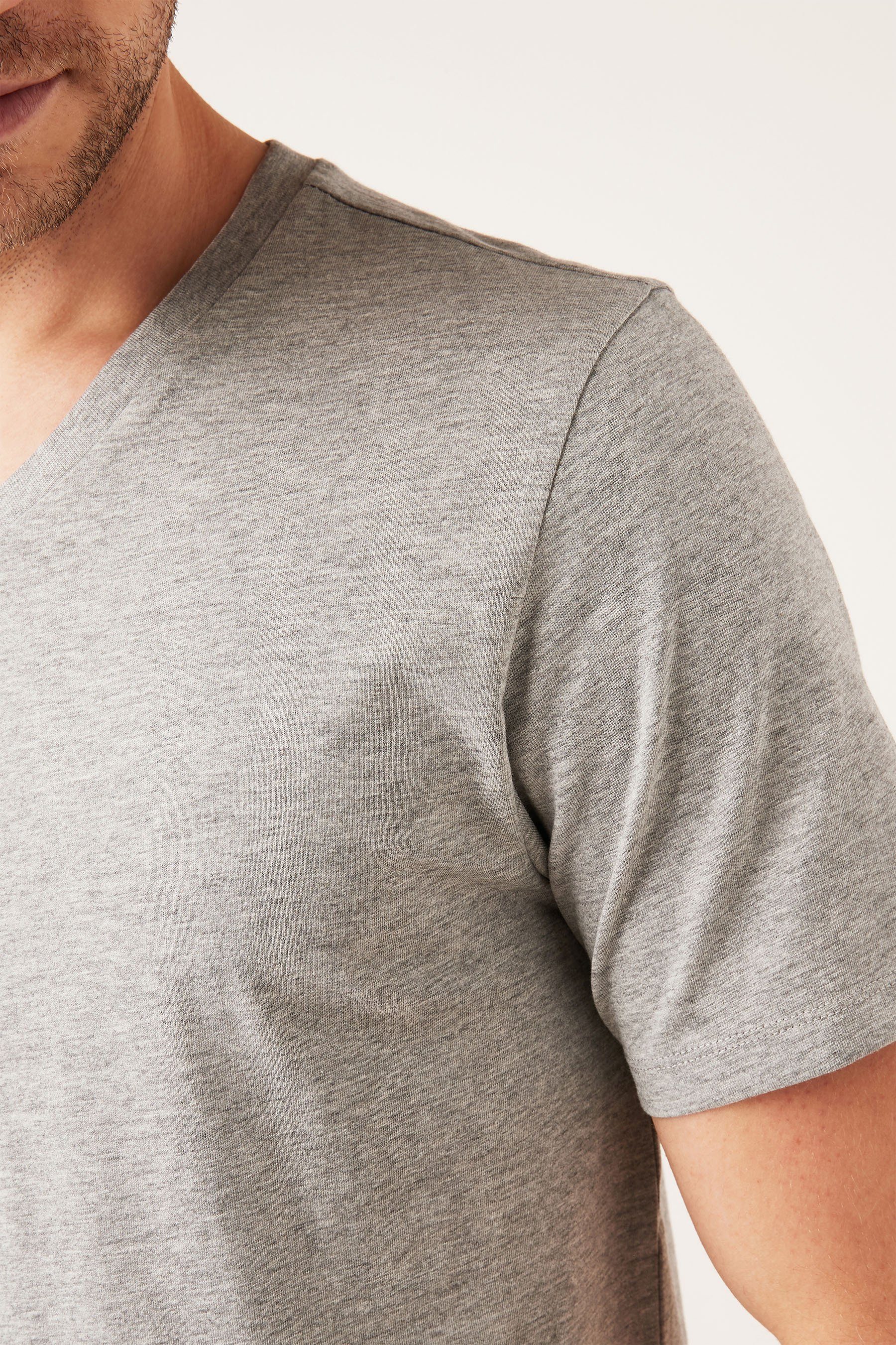 Grey im Marl Fit V-Ausschnitt T-Shirt Next (1-tlg) Regular T-Shirt mit