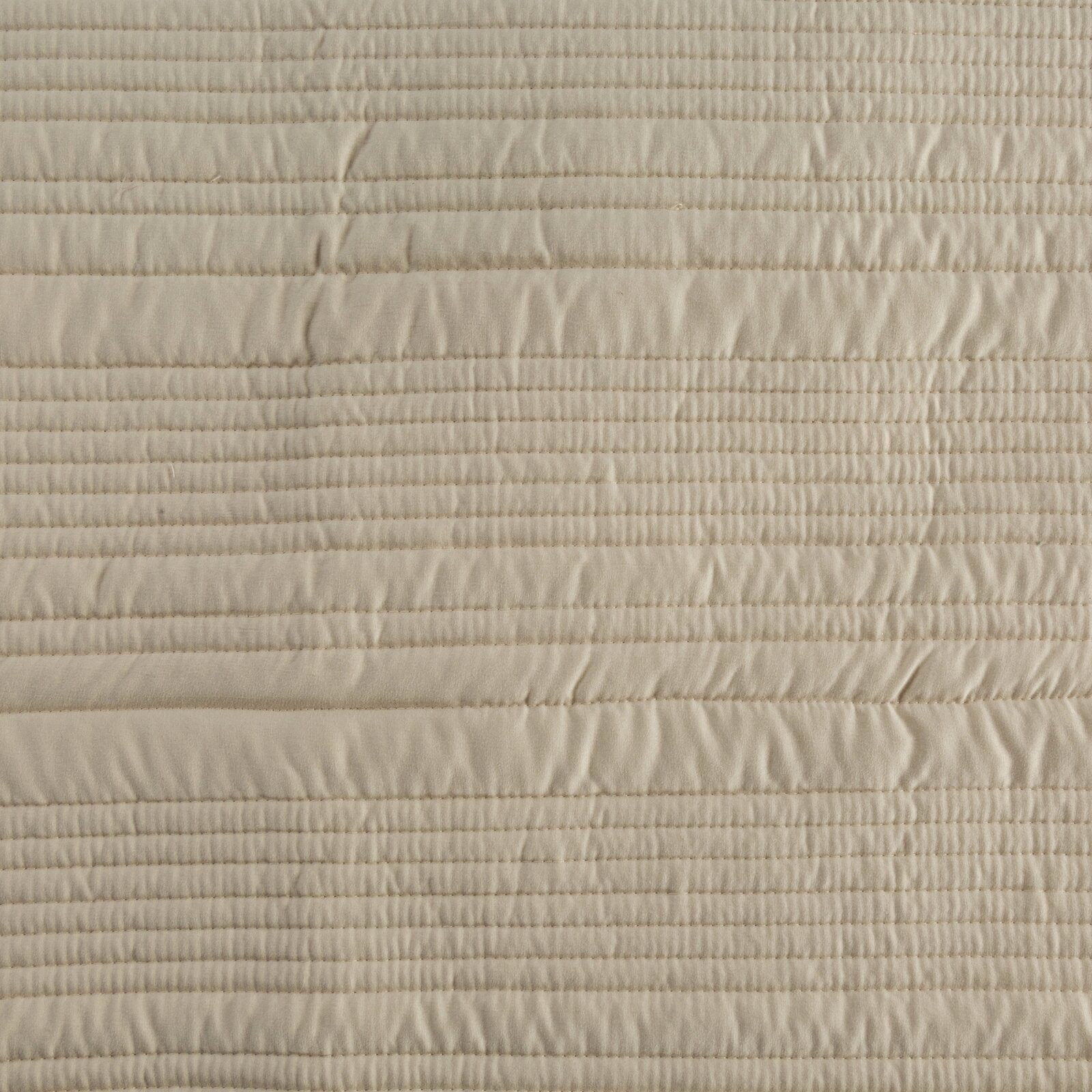 Eurofirany Tagesdecke TARA, Gestreifter Bettüberwurf mit Streifenmuster aus weichem Samt