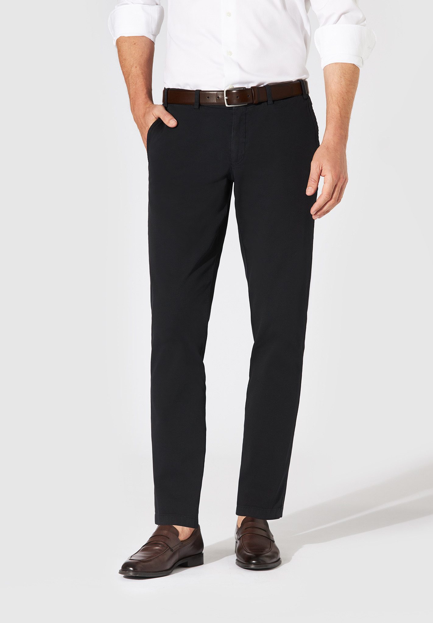 Hiltl Chinos Tamo Chino Hose Herren Slim Fit Stretch Baumwolle, dunkelblau, 27 Premium Baumwollhose, leichte Sommerhose, Chino für Büro und Freizeit