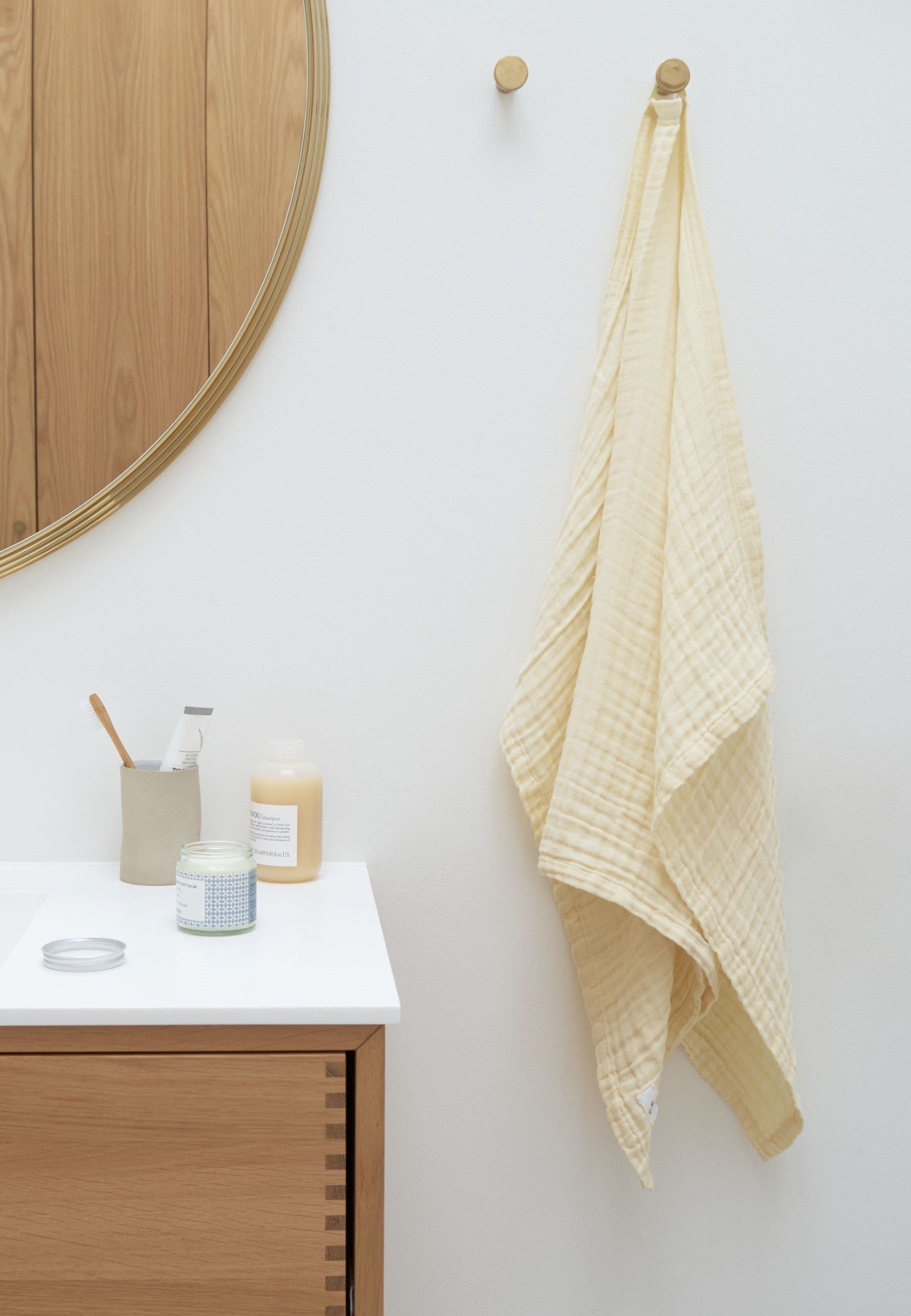 The Organic Company Handtuch FINE Hand Towel, Gauze, GOTS zertifizierte Bio-Baumwolle Pale Yellow - pastellgelb