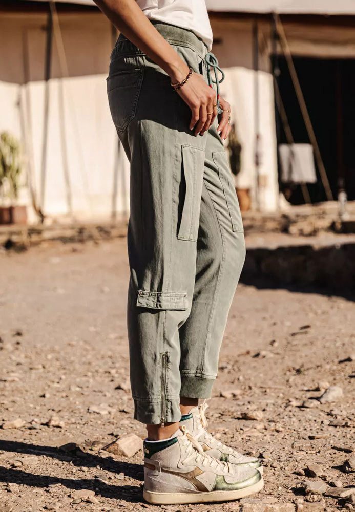 Freeman T. Porter Cargohose Celine Jazz lily pad Elastikbund mit Tunnelzug - leichte sommerliche Hose