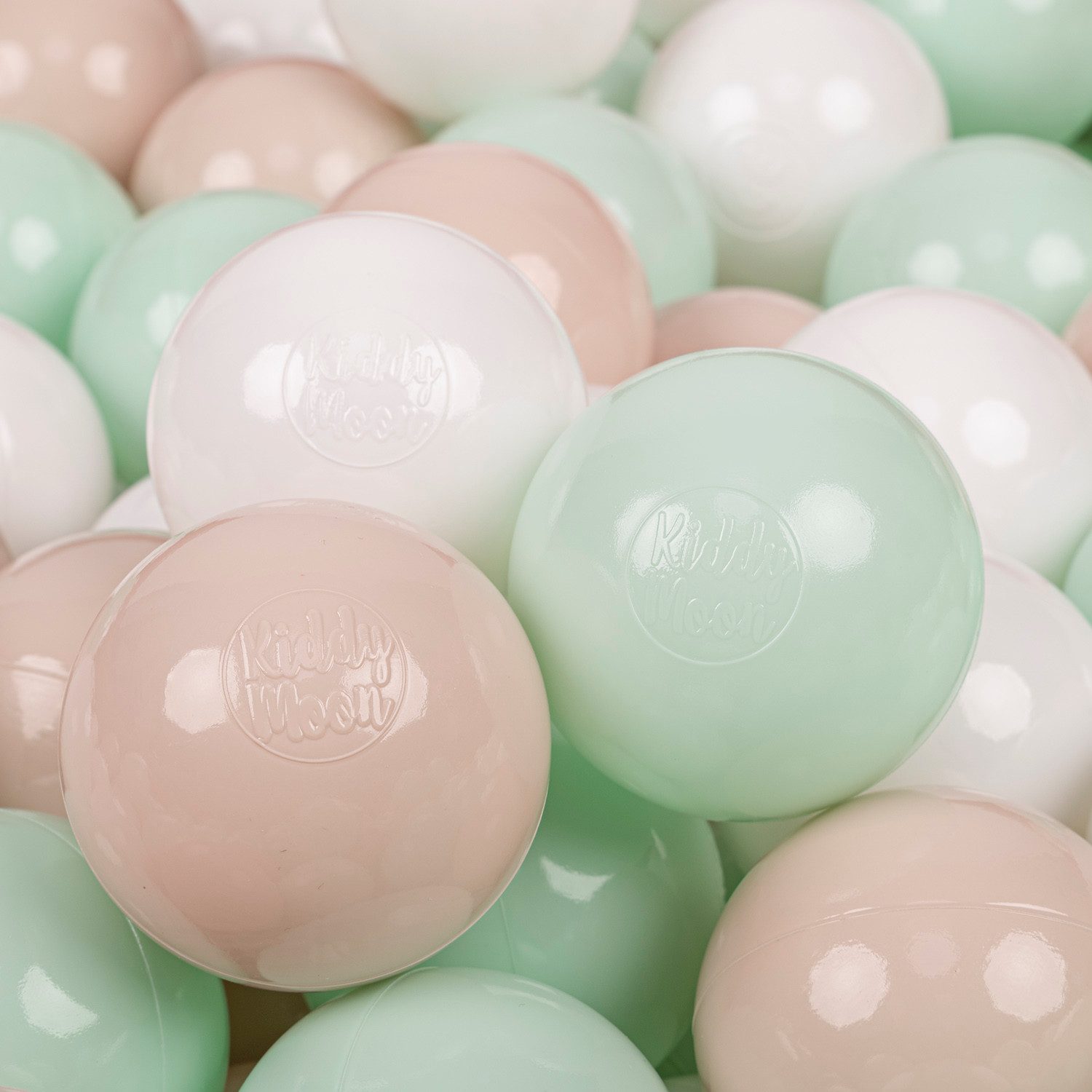 KiddyMoon Bällebad-Bälle ZK7 (Baby Plastikbälle Spielbälle, 700-St), Made in Europe