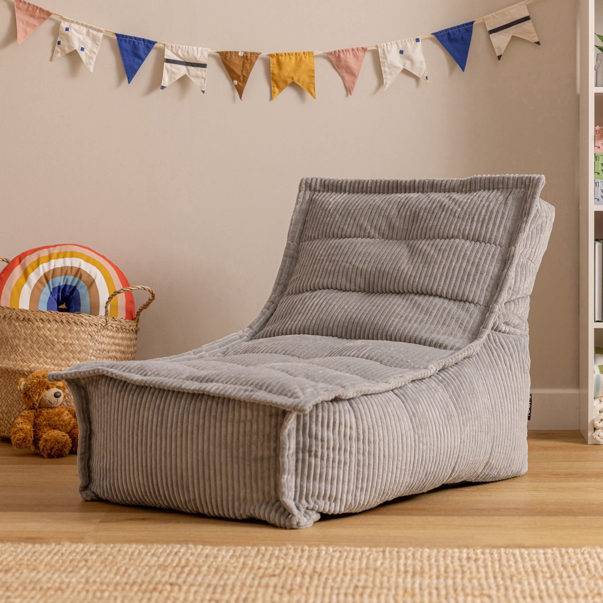 icon Sitzsack Kinder Liegesessel aus Cord „Dolce“, mit Füllung, Made in Germany, für Kinderzimmer, flauschig