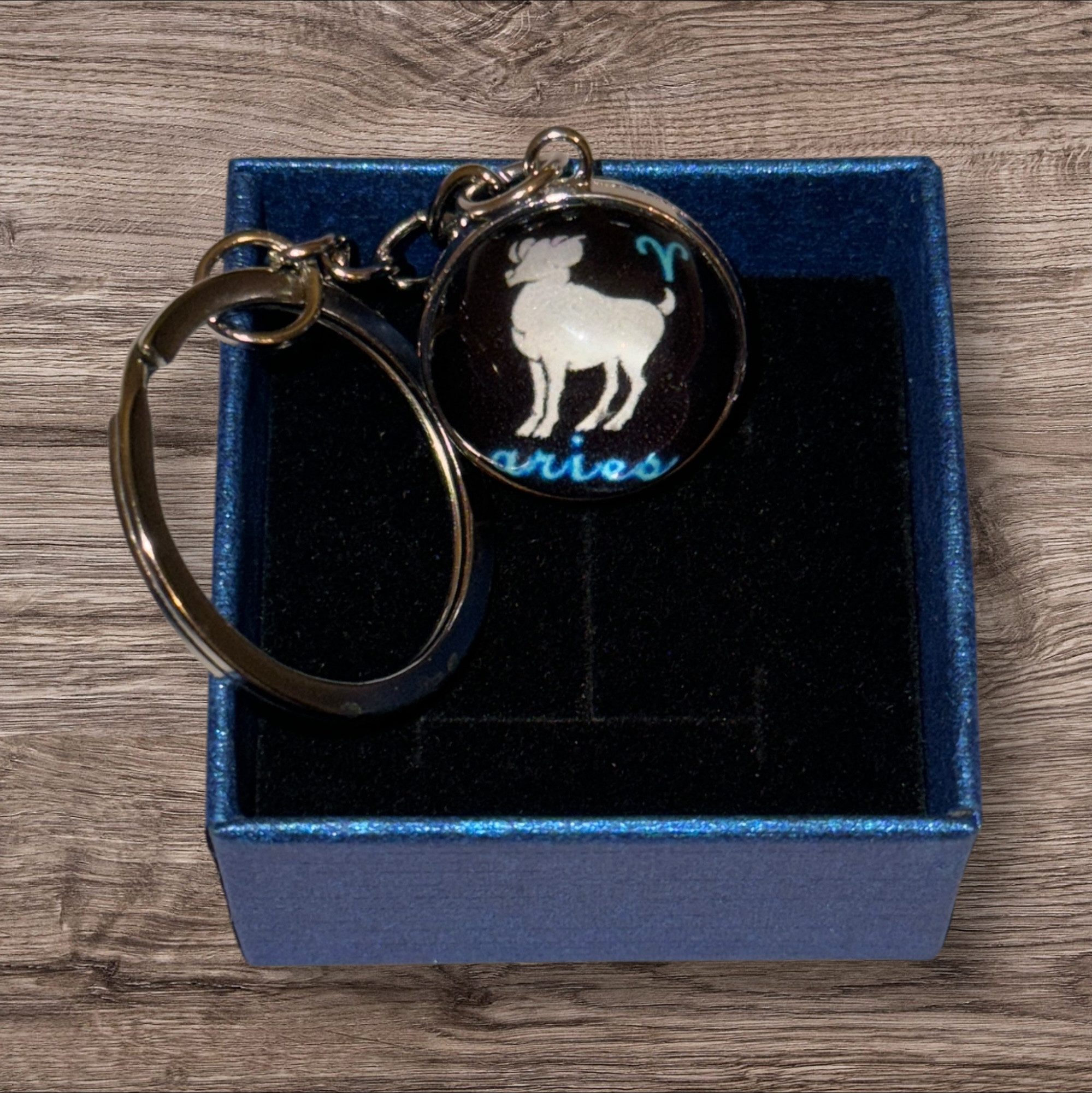 Schlüsselanhänger mit Gravur Widder Sternzeichen Schlüsselanhänger 3D mit Geschenkbox