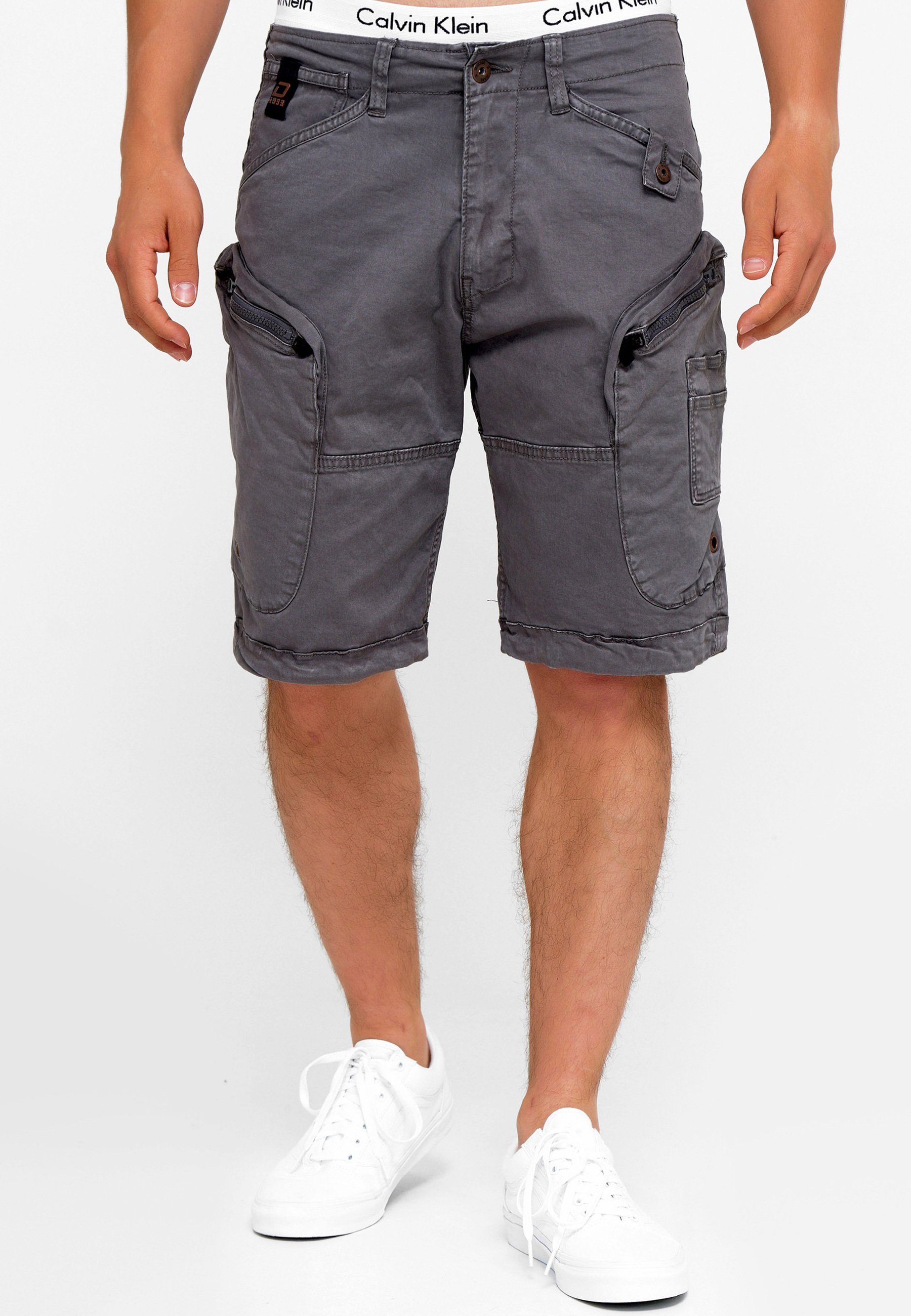 Indicode Cargoshorts Herren Bosa Cargo Shorts Herrenshorts aus elastischer Baumwoll-Qualität, 7 Taschen