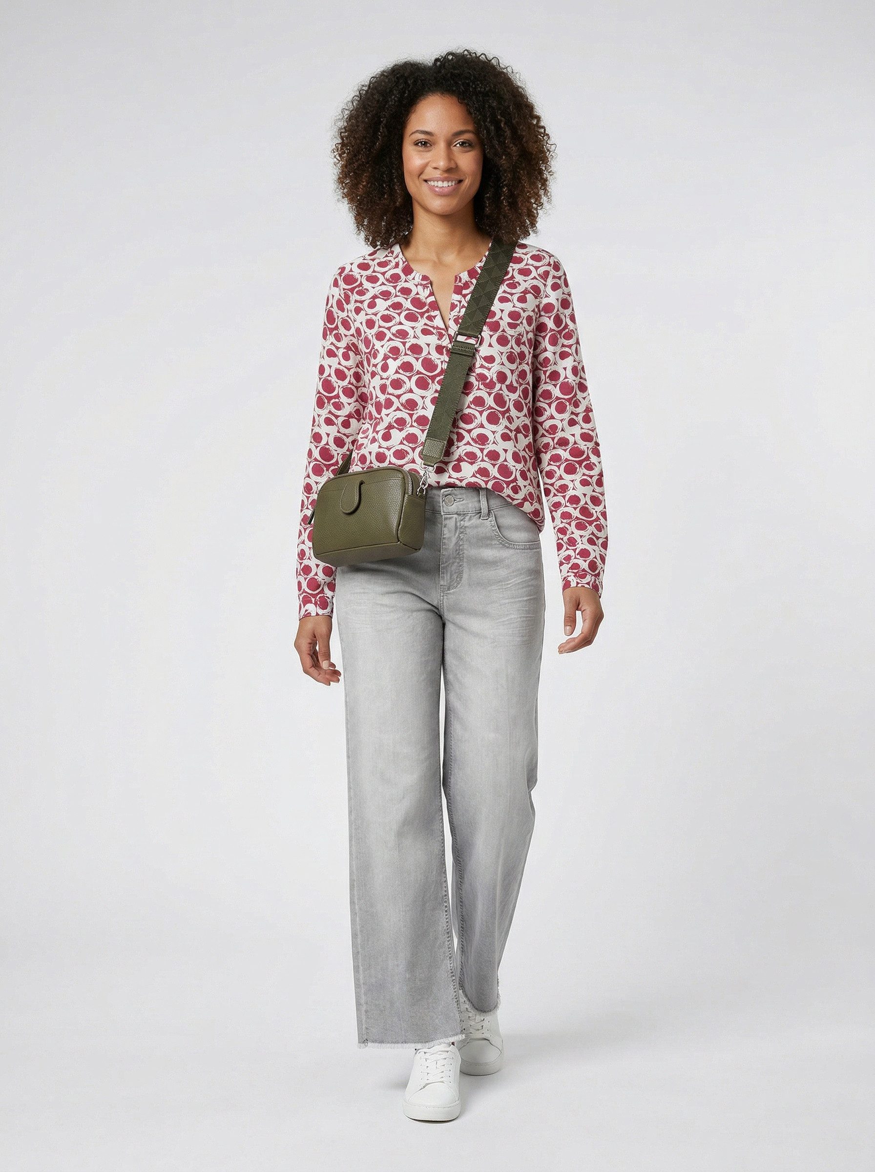 Zum Outfit 9