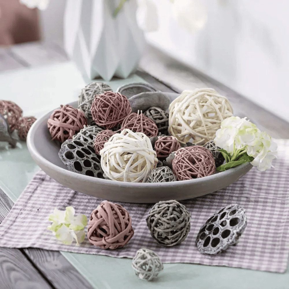Home-trends24.de Dekokugel Rattan Kugeln Fruchthülsen Dekokugeln Set