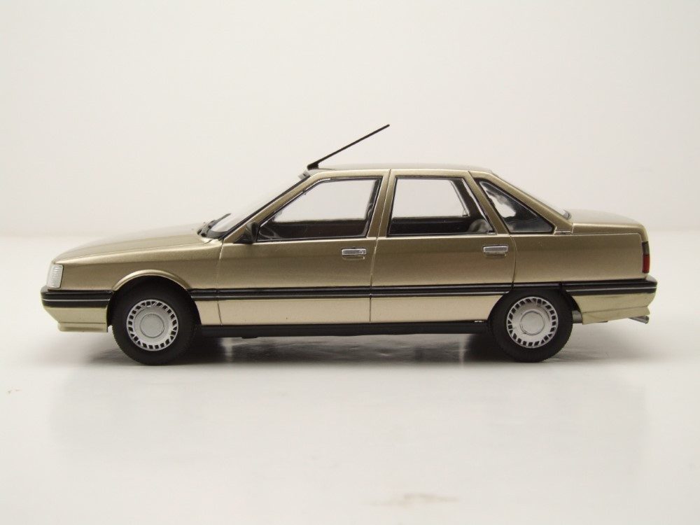 Whitebox Modellauto Renault 21 1986 beige, Maßstab 1:24