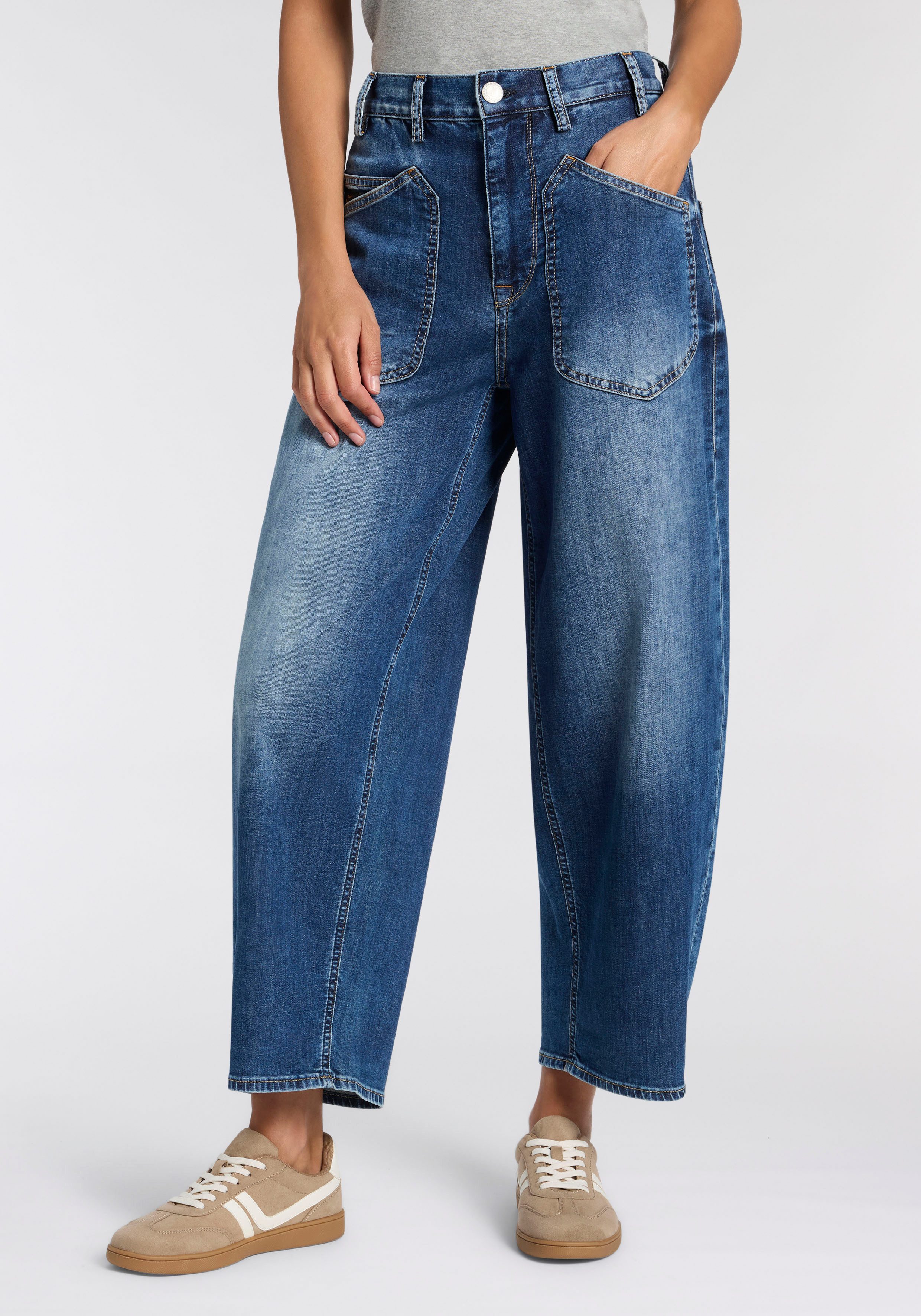 Herrlicher Loose-fit-Jeans Meryll Denim Light O-Shape mit aufgesetzten Taschen