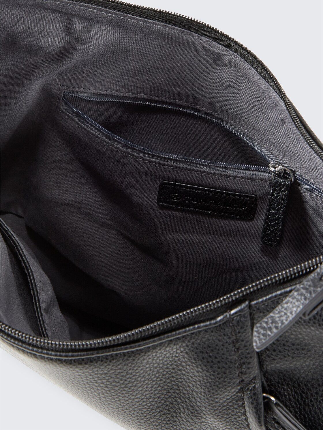 TOM TAILOR Beuteltasche Bags, TTBECA M Beuteltasche mit Reißverschluss-Details