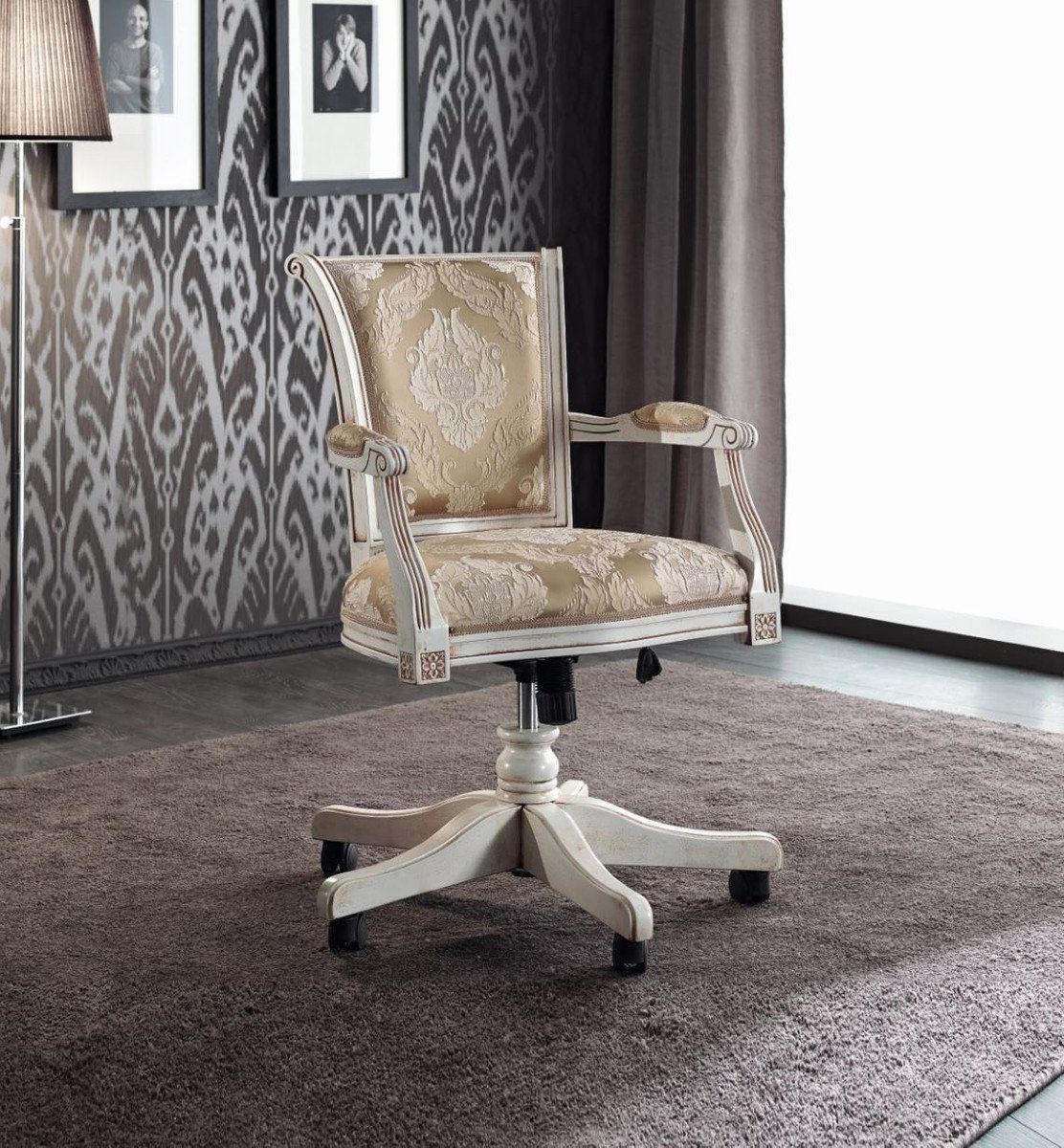 Barock Qualität Möbel Höhenverstellbarer Made Italy Büro 58 Padrino Casa / x in H. Barock - elegantem - Luxus 48 cm Weiß Luxus Bürostuhl Schreibtischstuhl Muster - x Gold Schreibtischstuhl 89-99 mit -