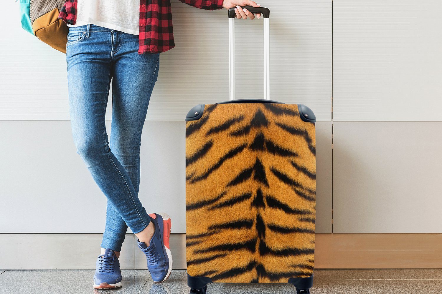 Reisetasche Reisekoffer Trolley, Handgepäck Tiger Mantel Tiere, - - 4 MuchoWow Ferien, rollen, mit für Rollen, Handgepäckkoffer