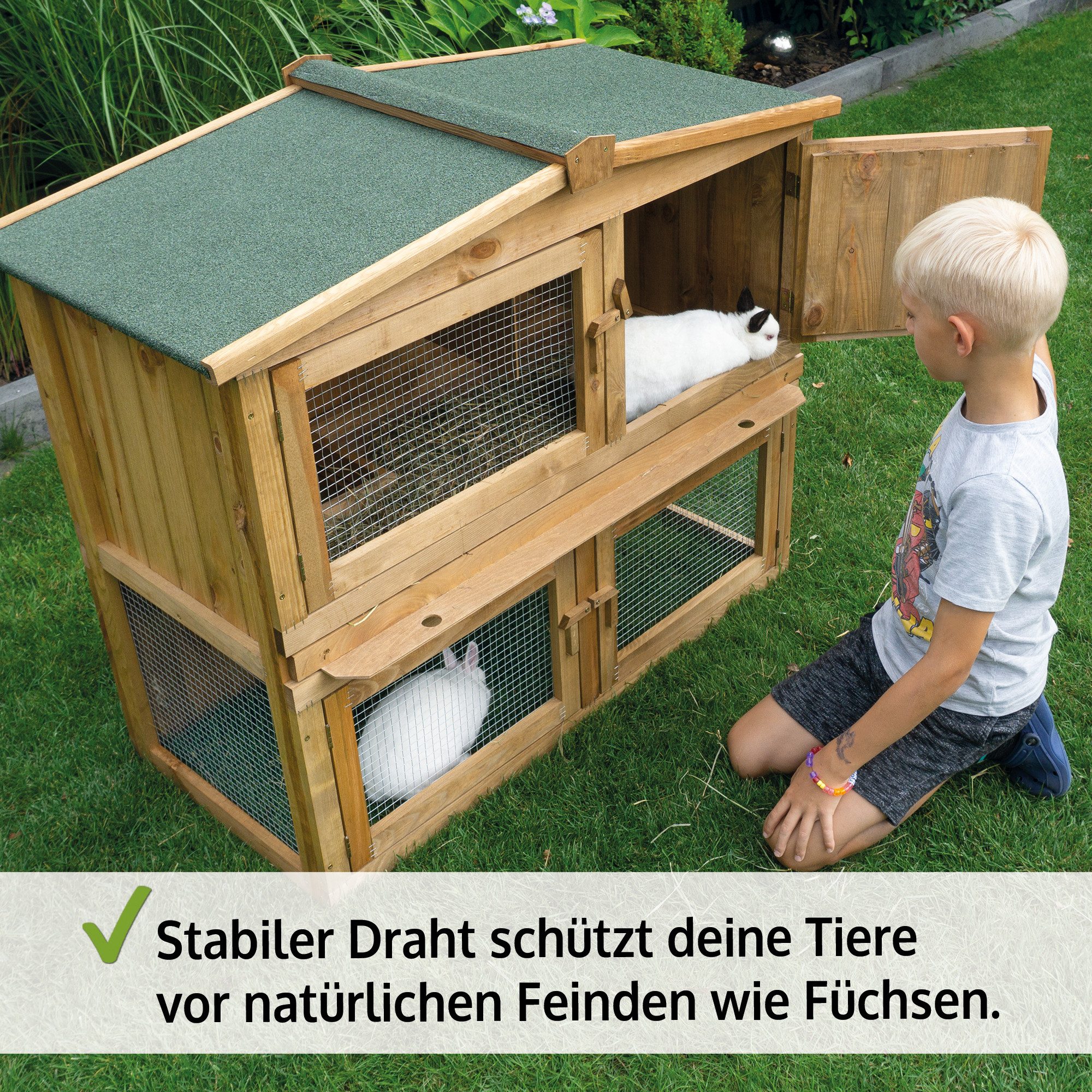 Zooprinz Kleintierstall Obelix mit Freilauf auf 2 Etagen, Klappbares Bitumendach, 106x91x53 cm (BxHxT), Rampe