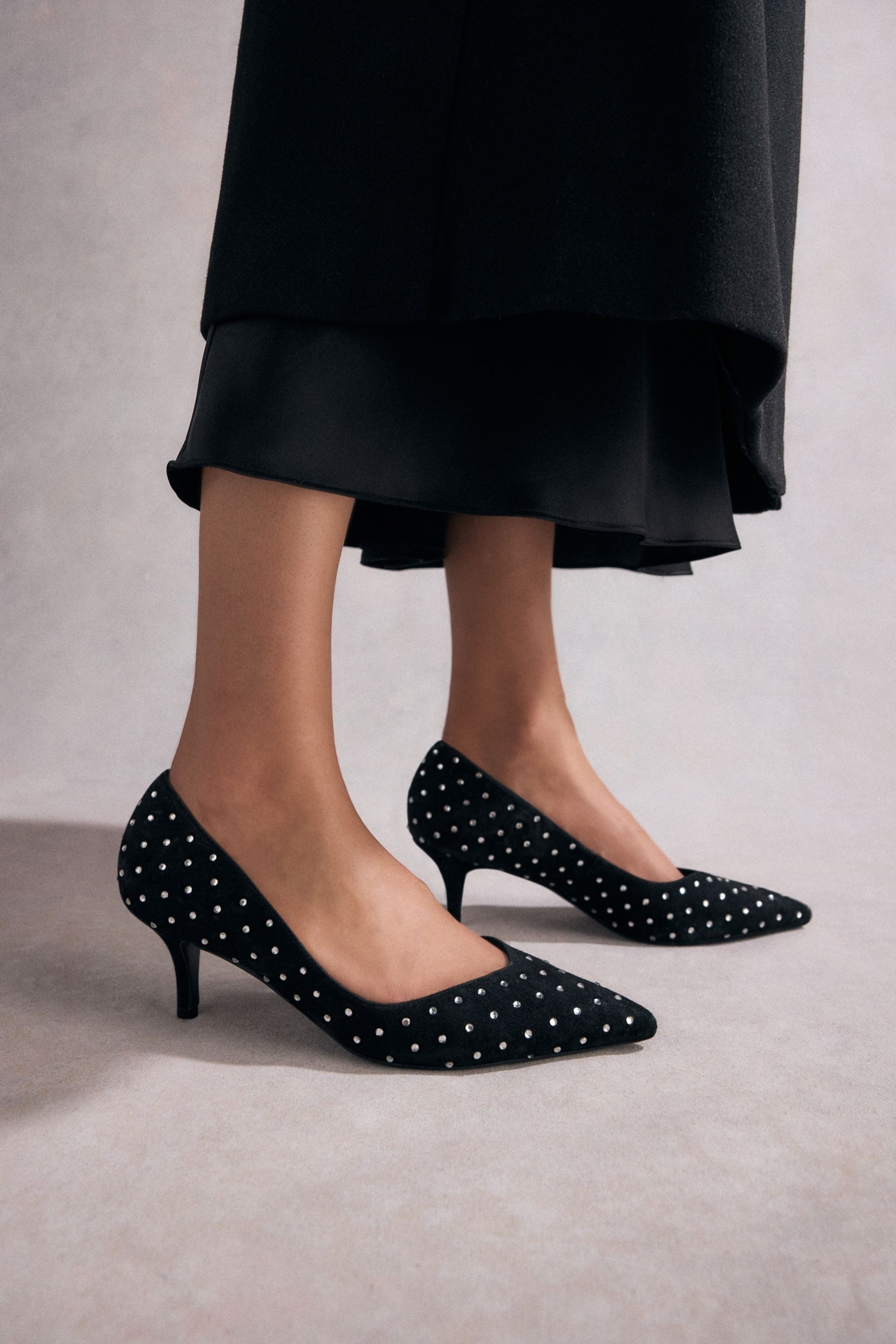 Next Lola Pumps mit Nietendetails Pumps (1-tlg)