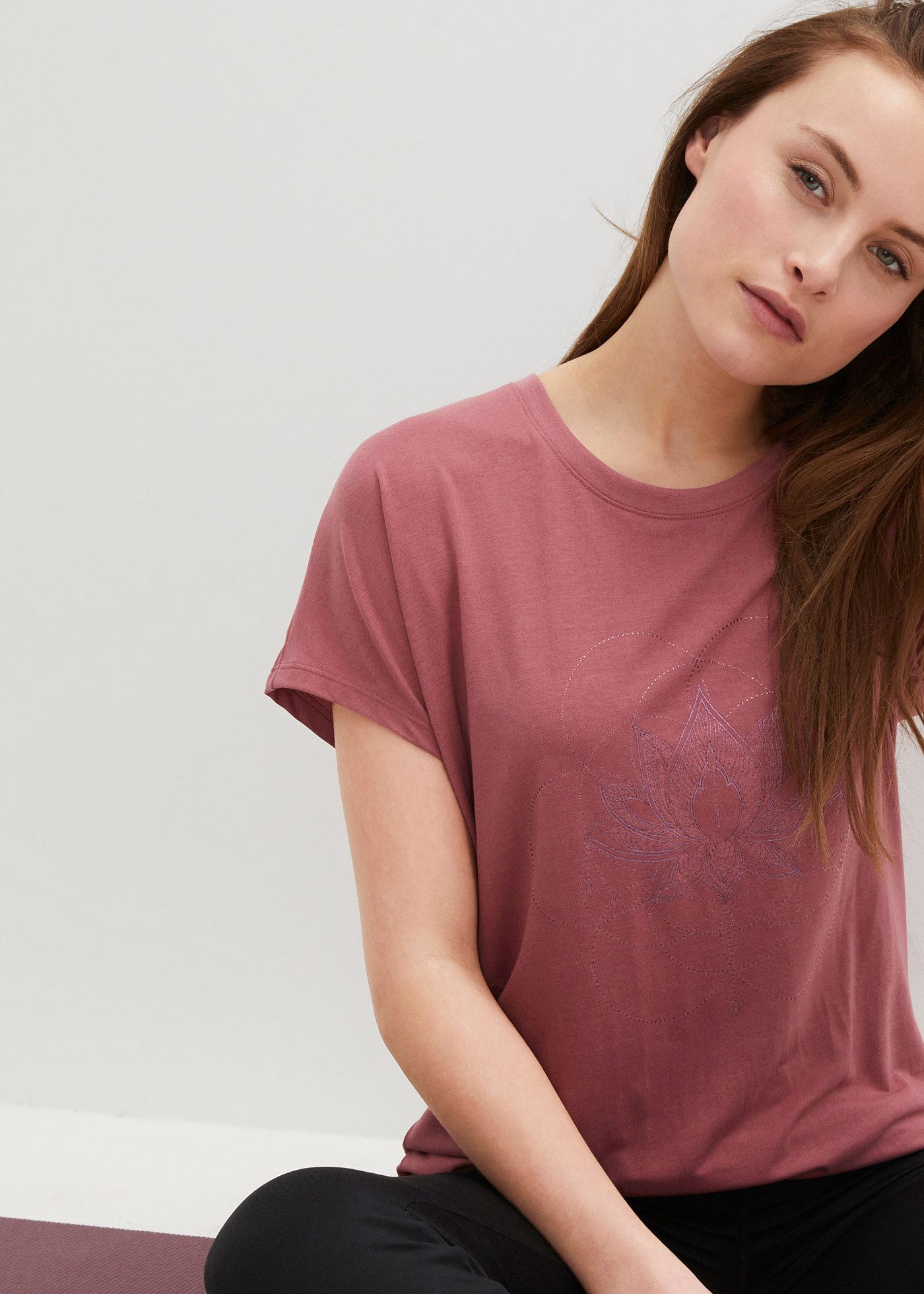 bonprix T-Shirt Oversize Passform, Loose Fit, breites Bündchen
