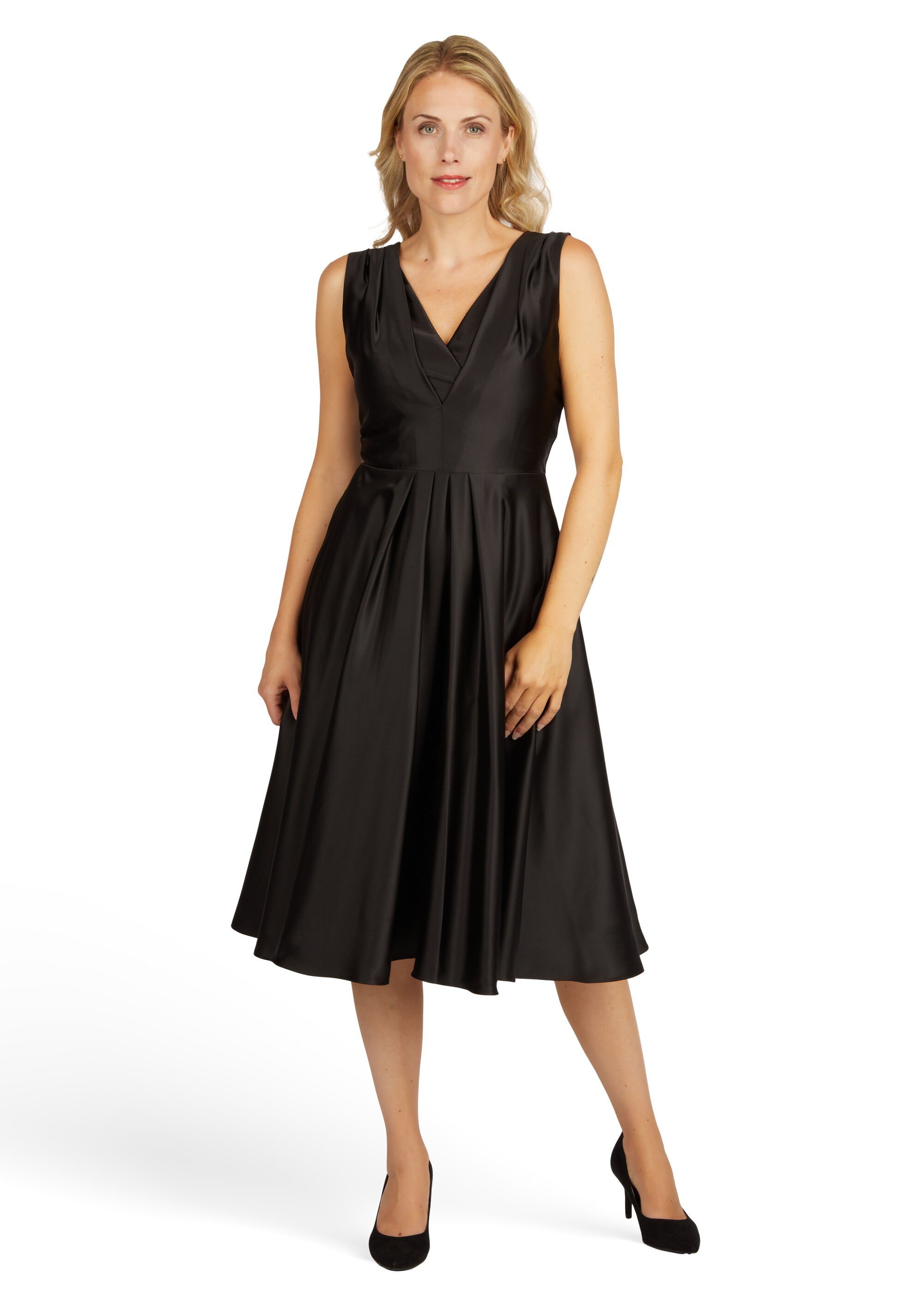 Kleo Abendkleid Abendkleid aus Satin Mit seitlichen Eingrifftaschen BLACK