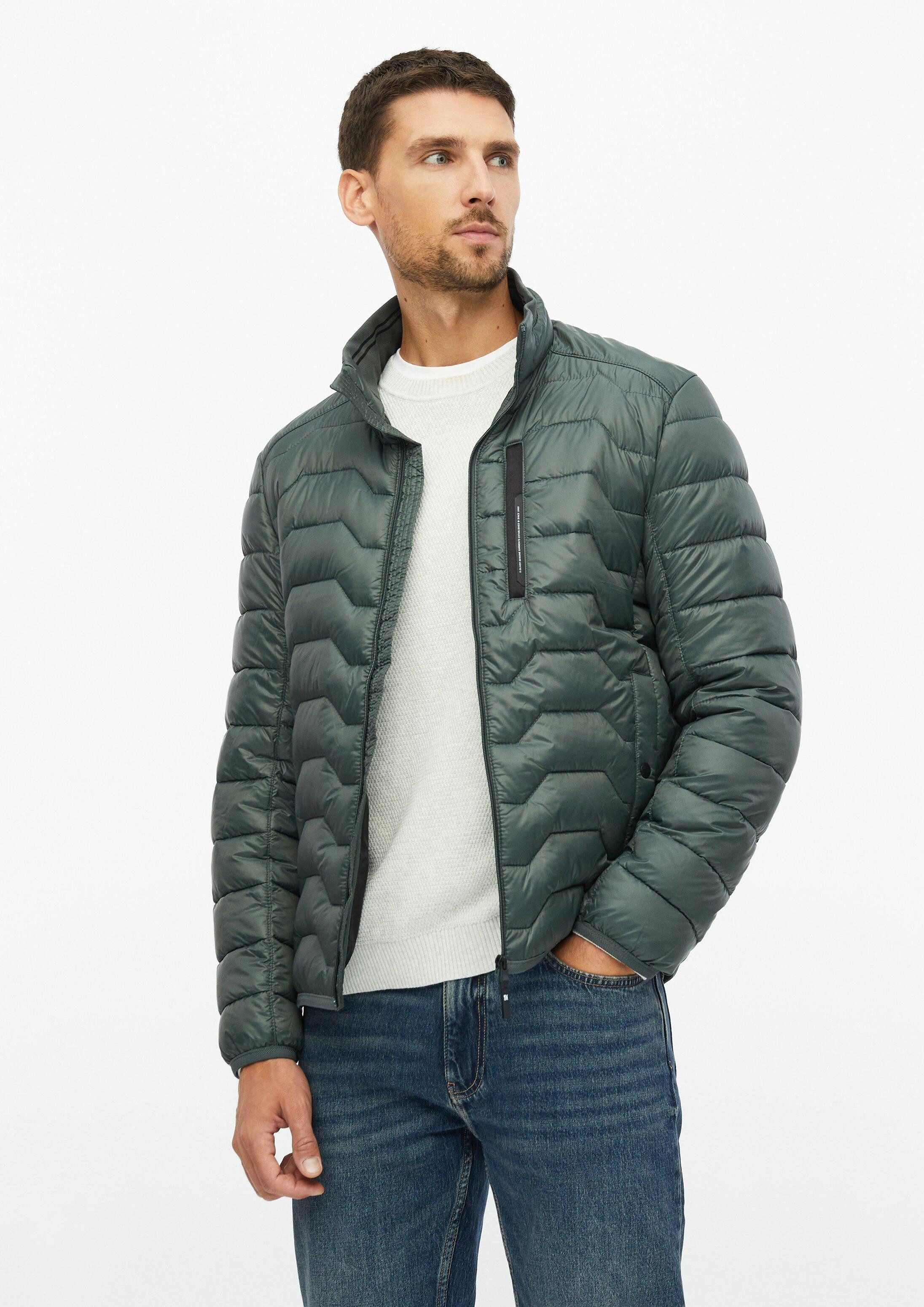 s.Oliver Funktionsjacke Outdoor-Jacke Leichte Steppjacke mit Kontrast-Details und Stehkragen