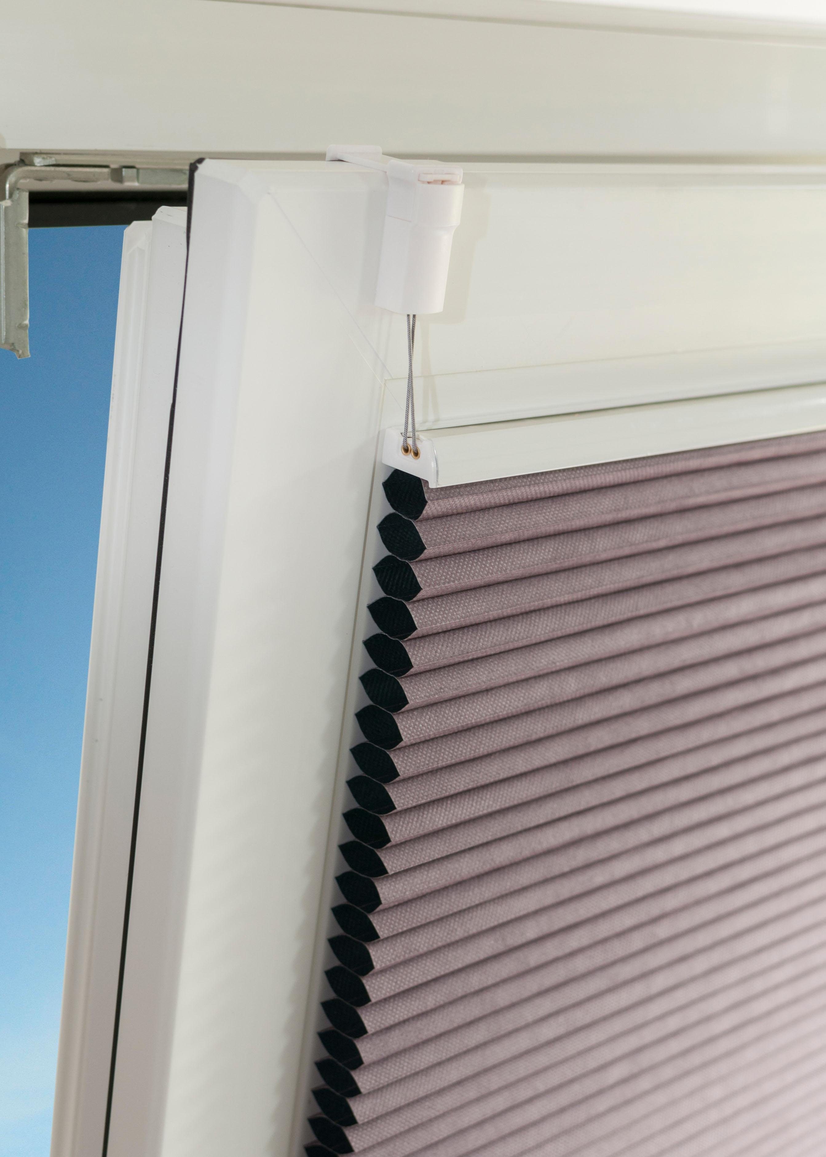 Kutti Wabenplissee Blake, verdunkelnd, ohne Bohren, verspannt, Klemmfix, Thermo, energiesparend, beschichtet, abdunkelnd, isolierend