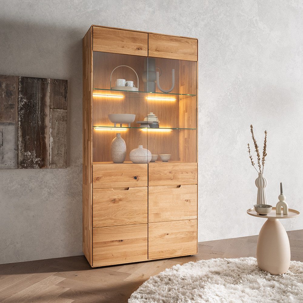 Lomadox Vitrine WISLA-69 Eiche massiv, 100 cm, LED Beleuchtung, Griffeinfräsung, Softclose