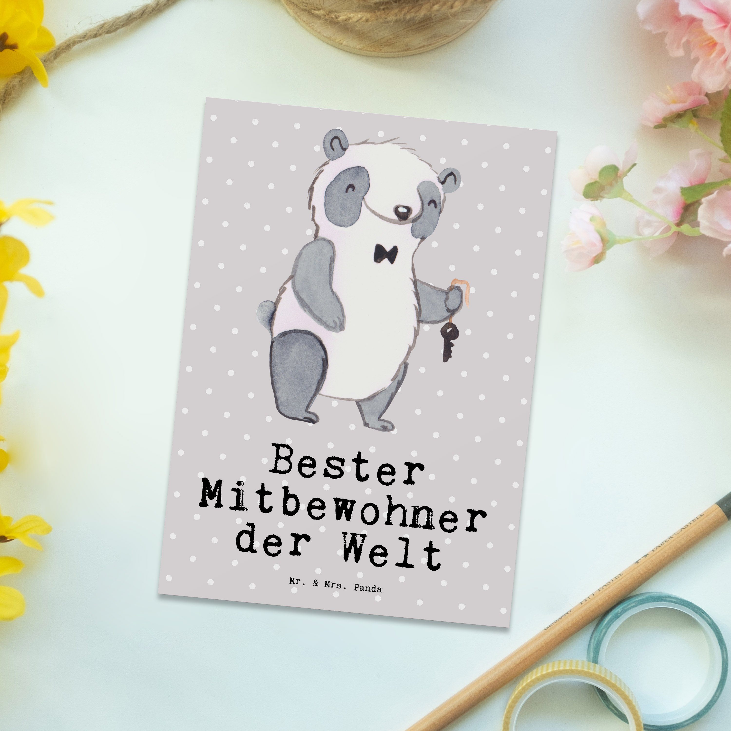 Postkarte Mitbewohner Pastell Panda Panda der WG-Bewoh Grau Geschenk, - Bester & - Welt Mr. Mrs.
