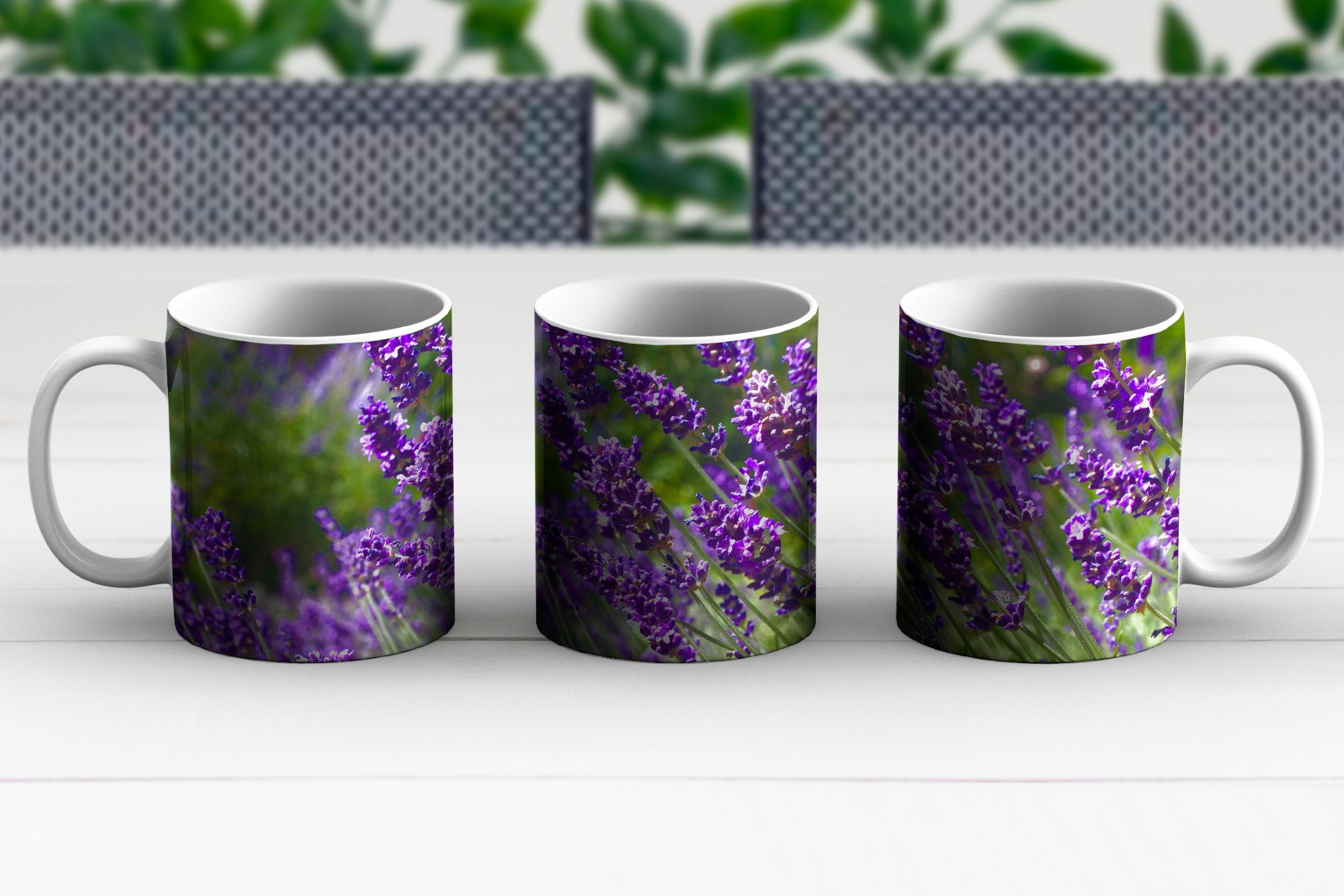 Keramik, Teetasse, Teetasse, lila MuchoWow Tasse Leuchtend Becher, der Kaffeetassen, in Lavendel Natur, Geschenk