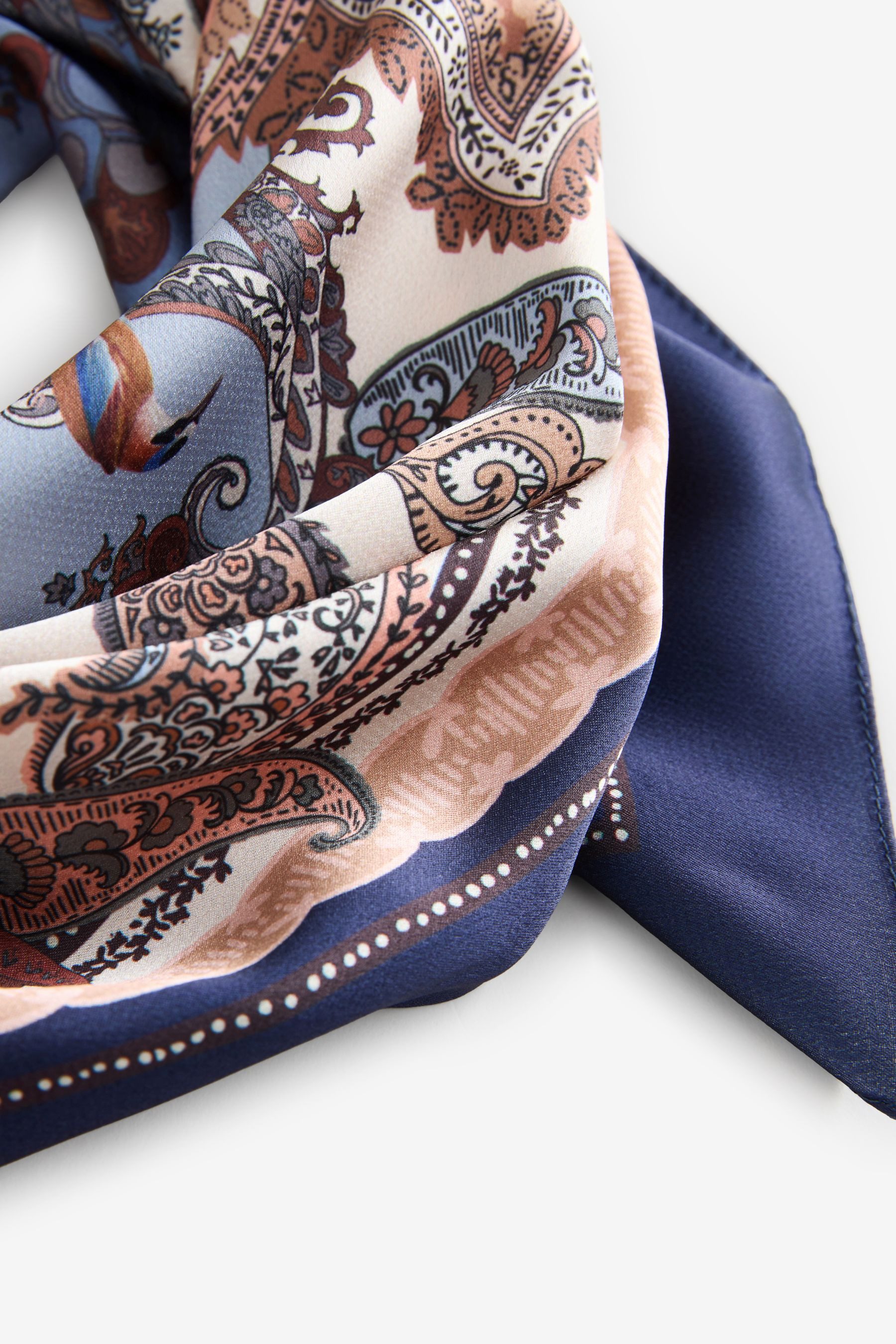 B by Ted Baker Schal B by Ted Baker eckiger Paisley-Schal aus Satin, (1-St) – Bild 3 von 4