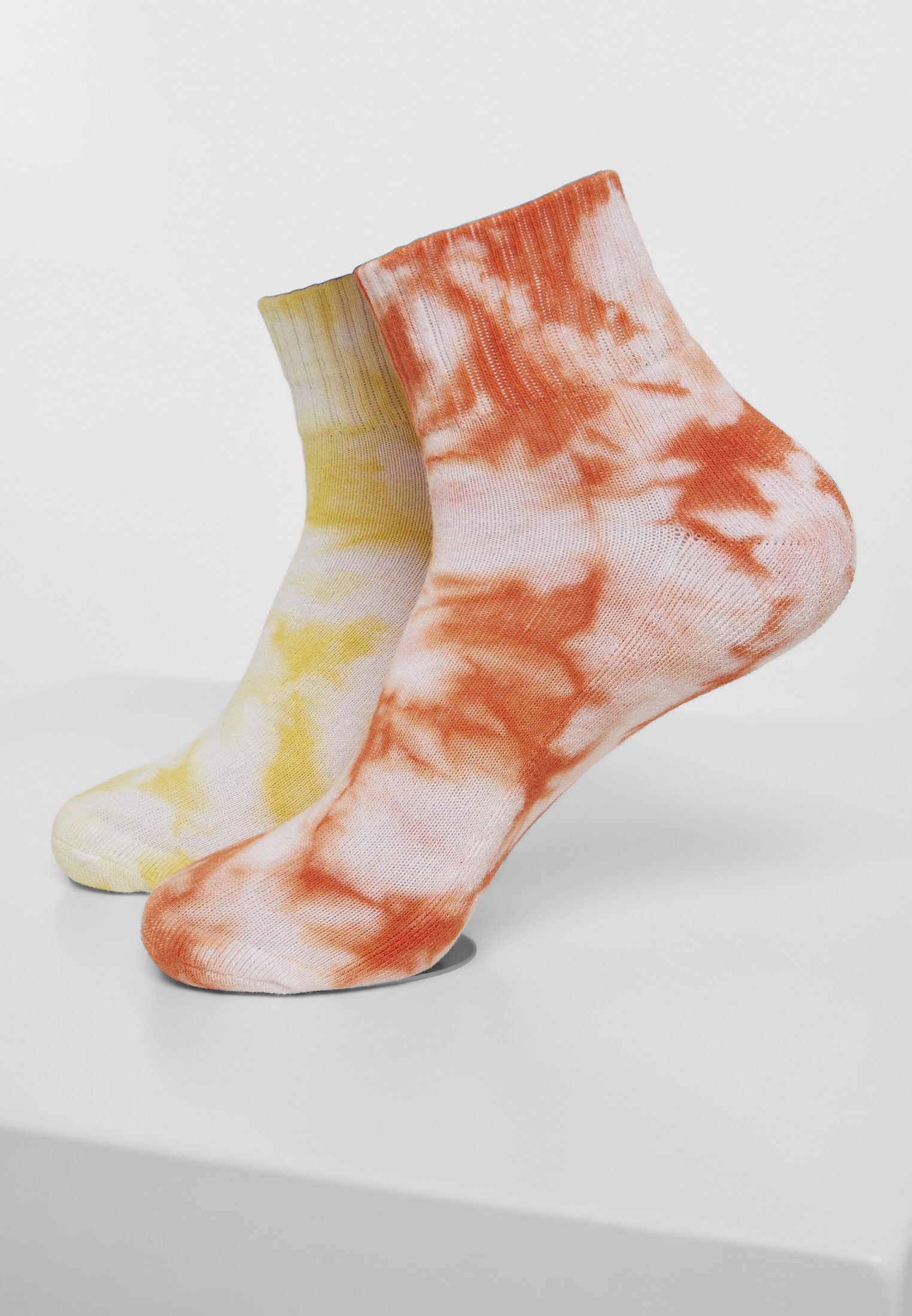 URBAN CLASSICS Freizeitsocken Accessoires Tie Dye Socks Short 2-Pack (1-Paar) orange/yellow