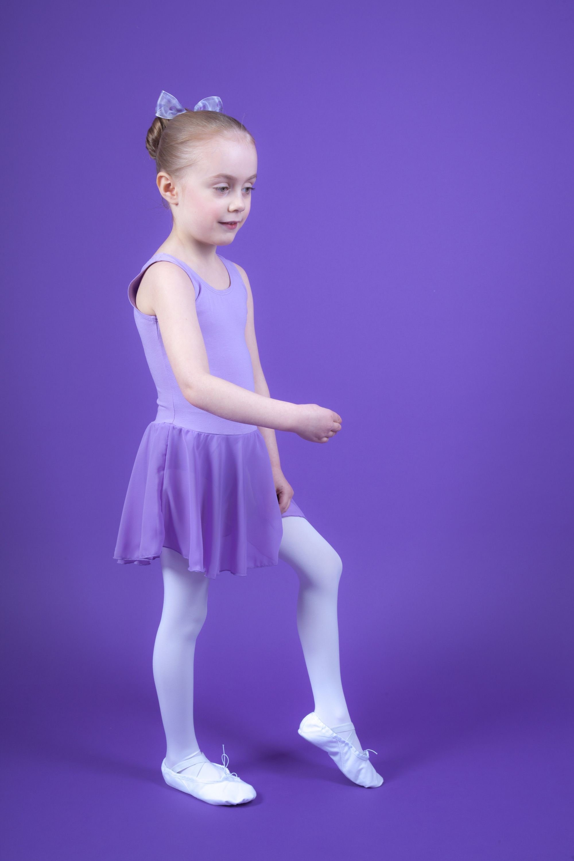 tanzmuster Chiffonkleid Ballettkleid Bella aus weicher Baumwolle Ballettbody mit Schlüssellochausschnitt für Mädchen fürs Kinder Ballett – Bild 4 von 5