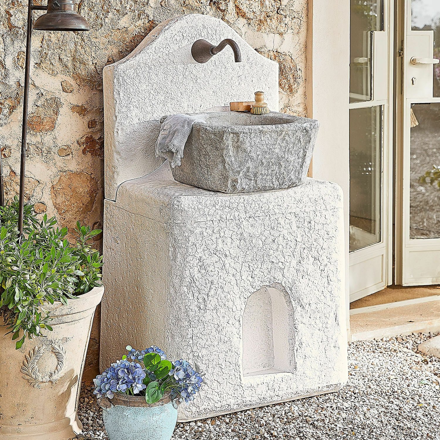 Mirabeau Gartenbrunnen Brunnen Pisticci antikweiß, 66 cm Breite