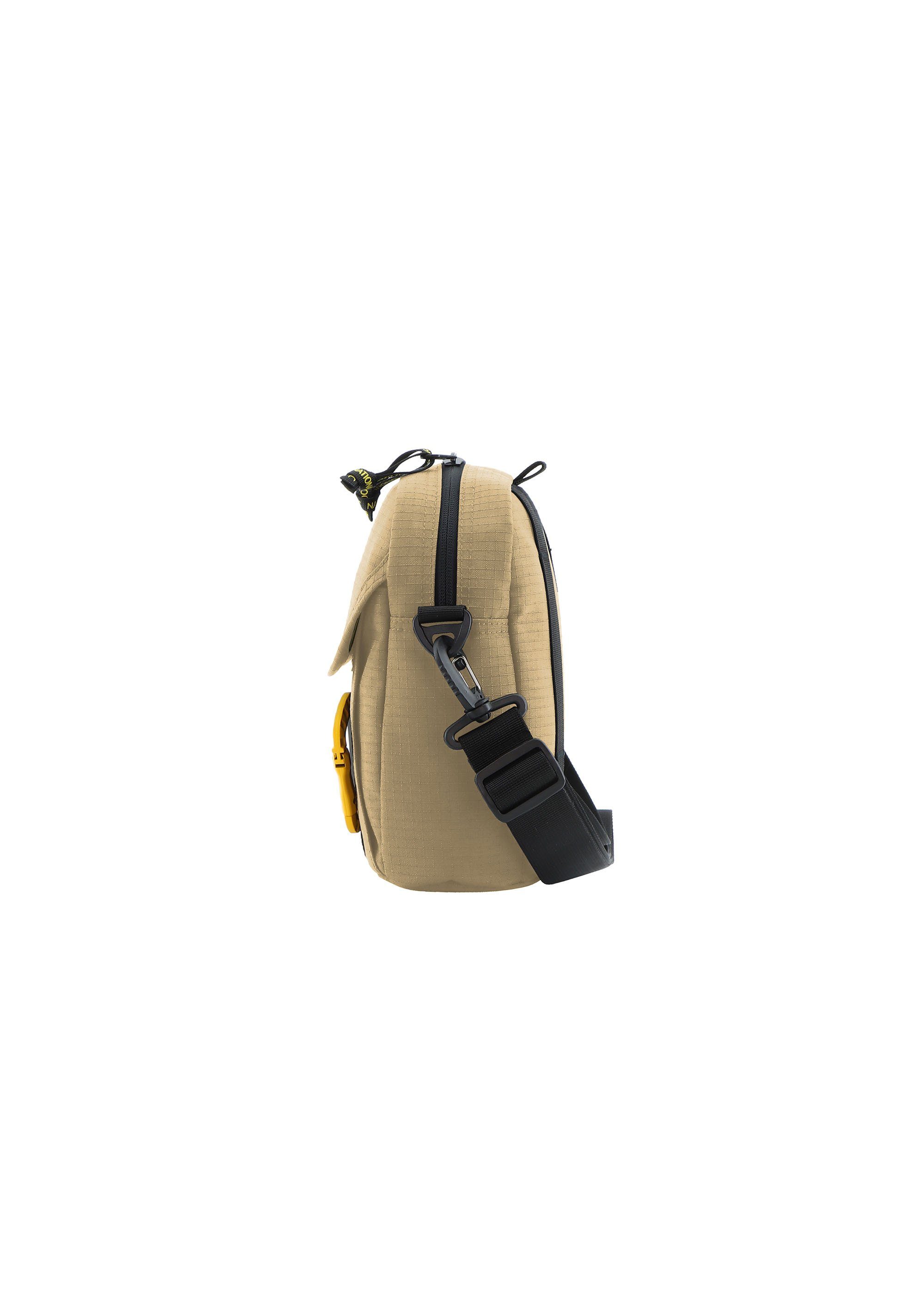 NATIONAL GEOGRAPHIC Schultertasche EXPLORER III, Hergestellt aus recycelten PET-Flaschen
