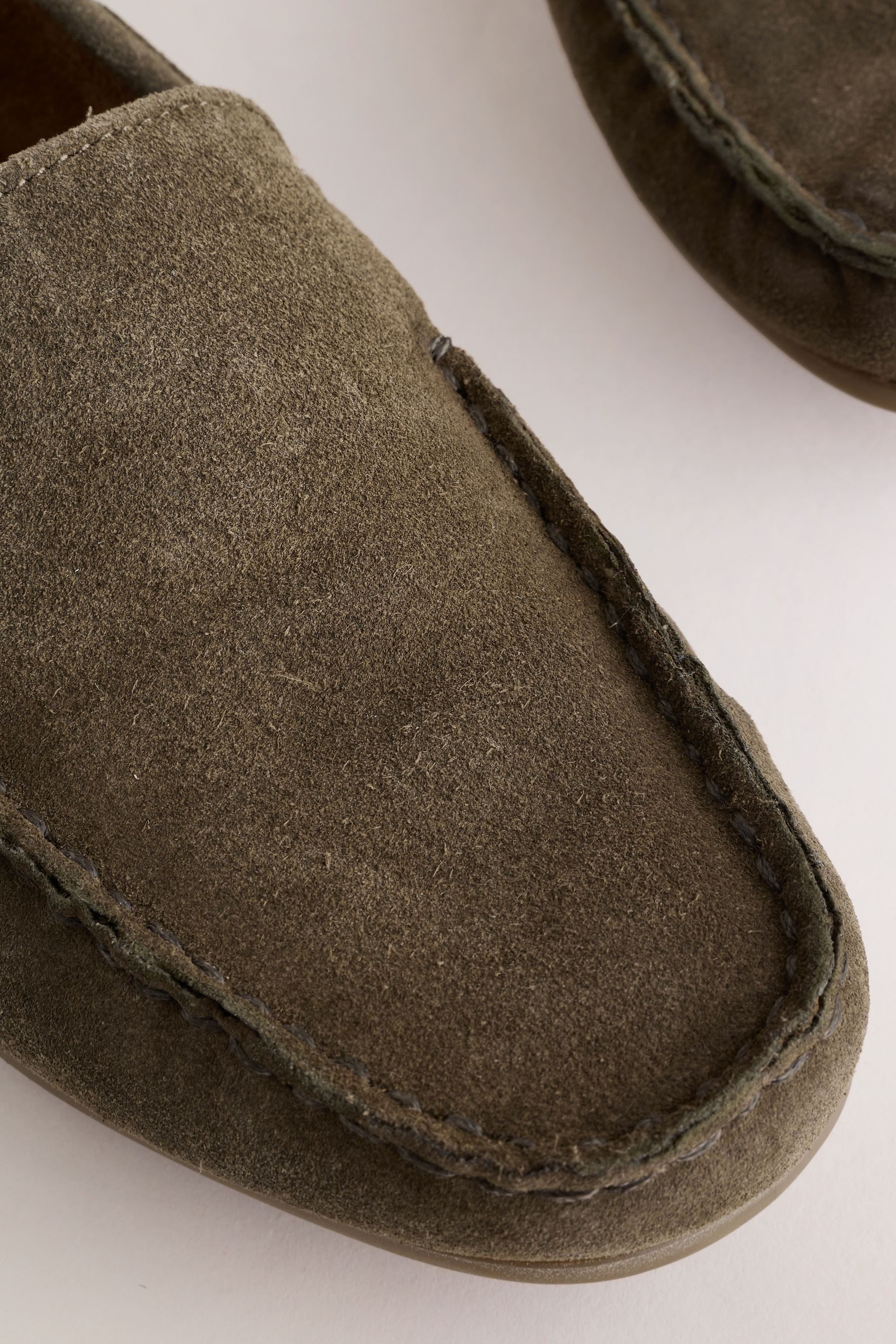 Next Veloursleder-Loafers Loafer (1-tlg)