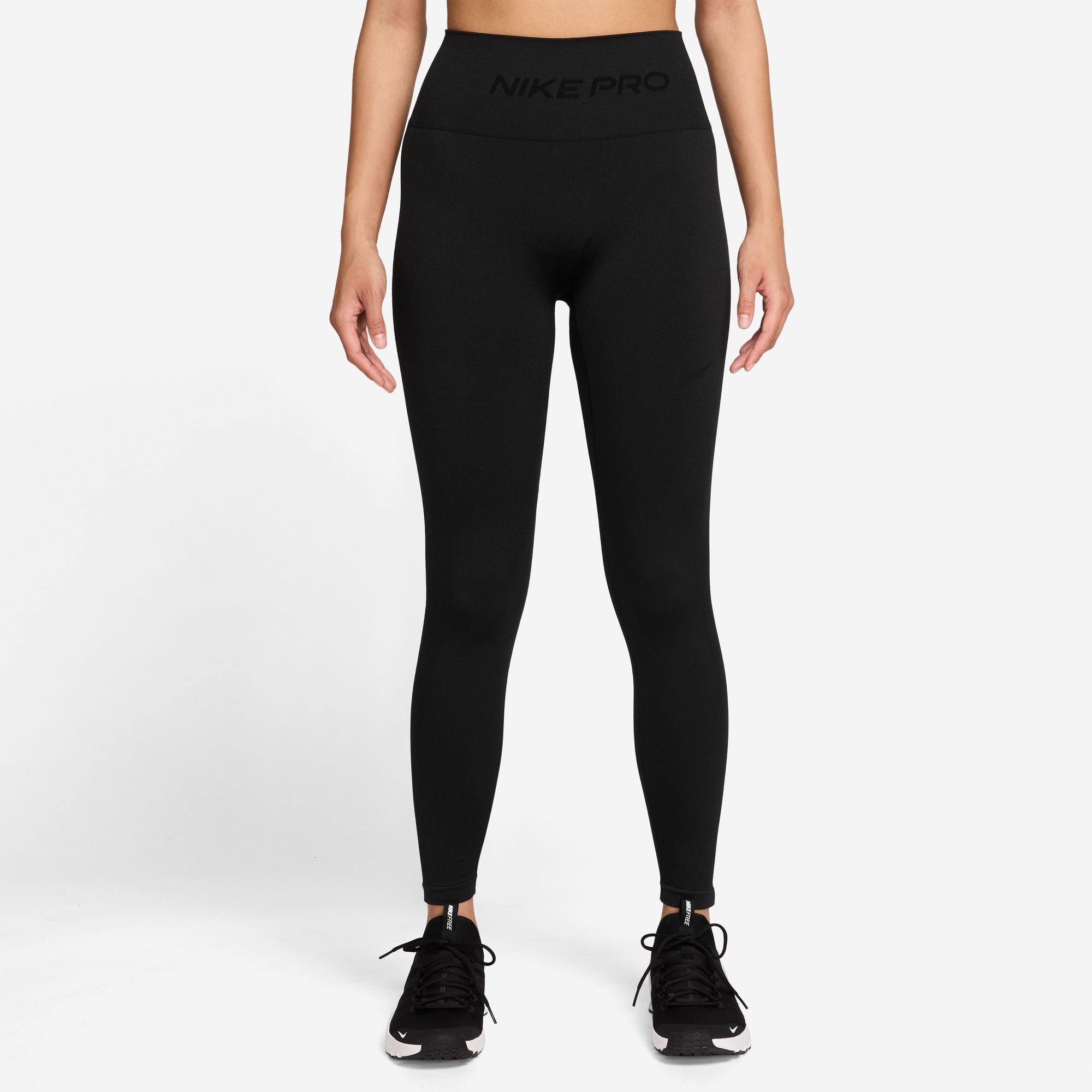 Nike Trainingstights W NP DF SMLS HR 7/8 TIGHT sportlicher Stil, schnell trocknend, atmungsaktiv
